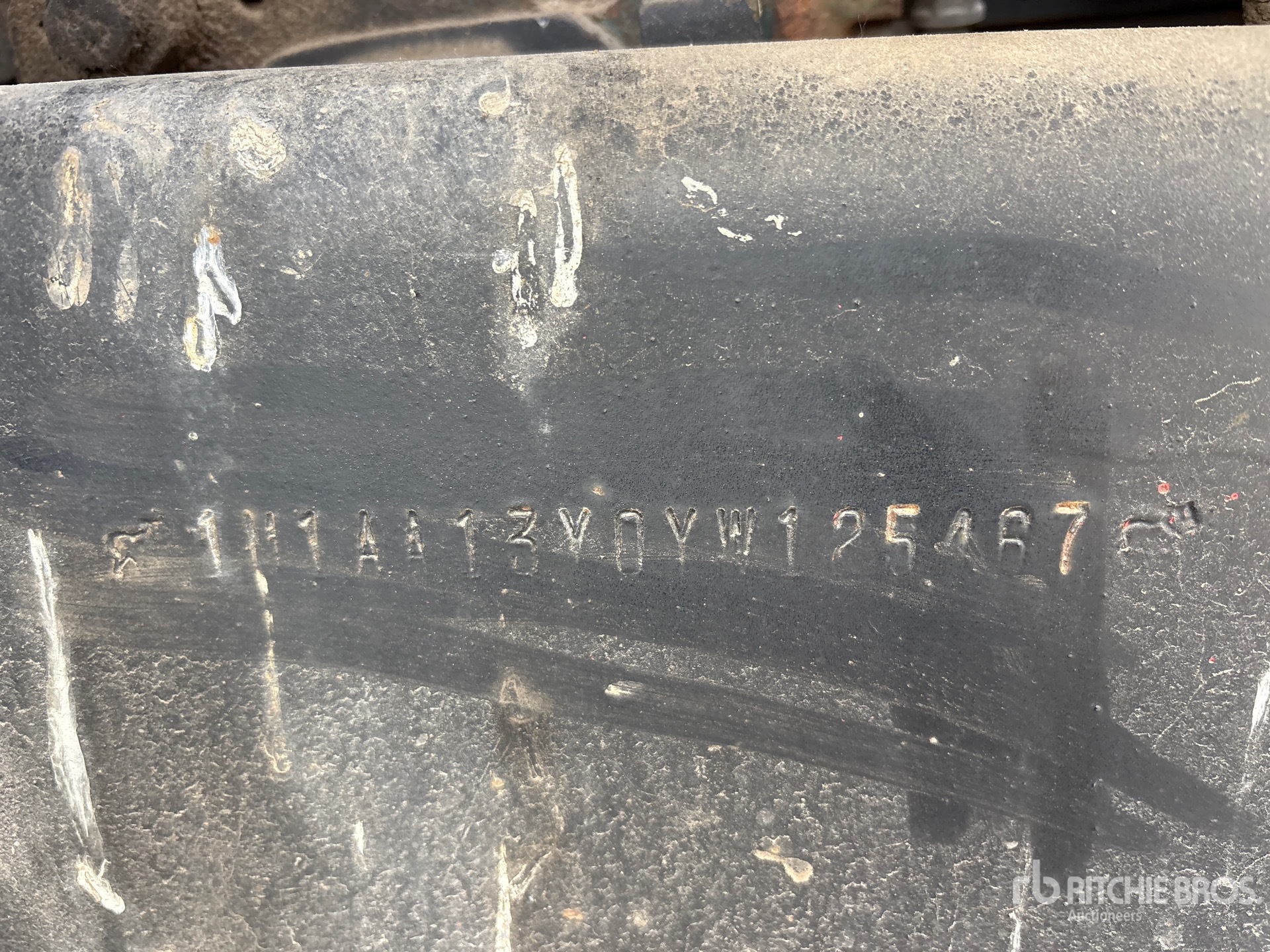 2000 Mack CH613