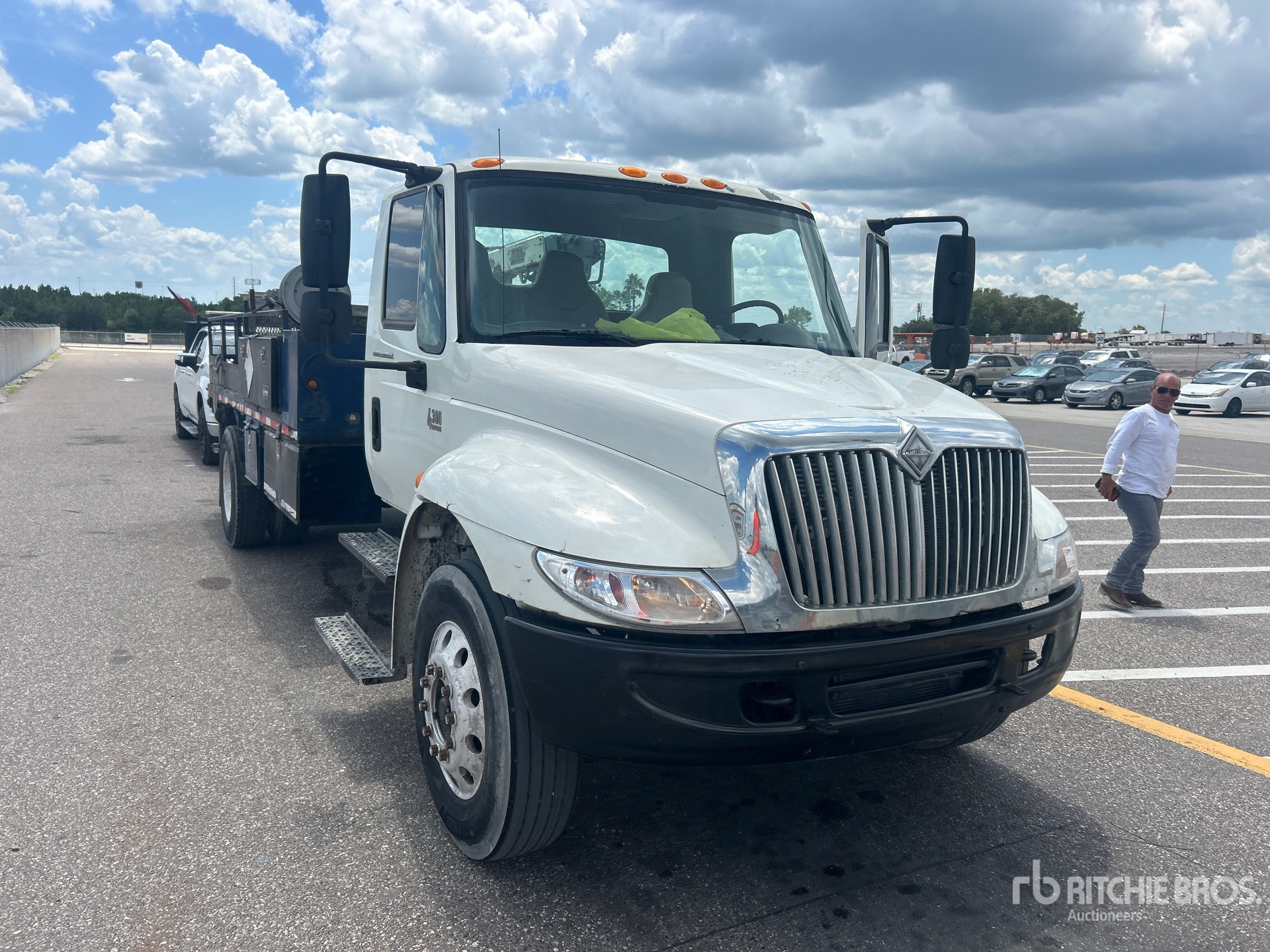 2008 International 4300