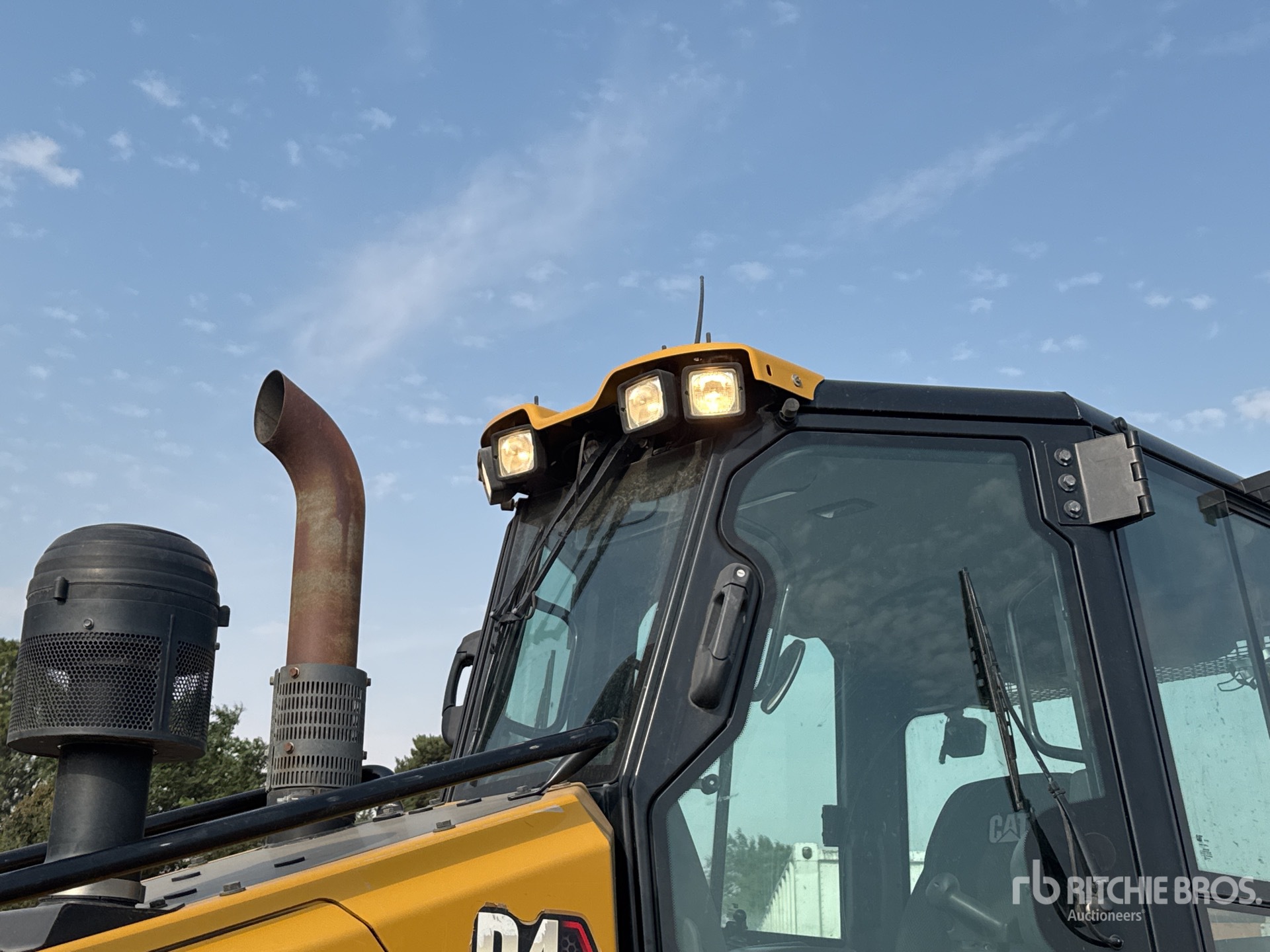 2022 Caterpillar D4