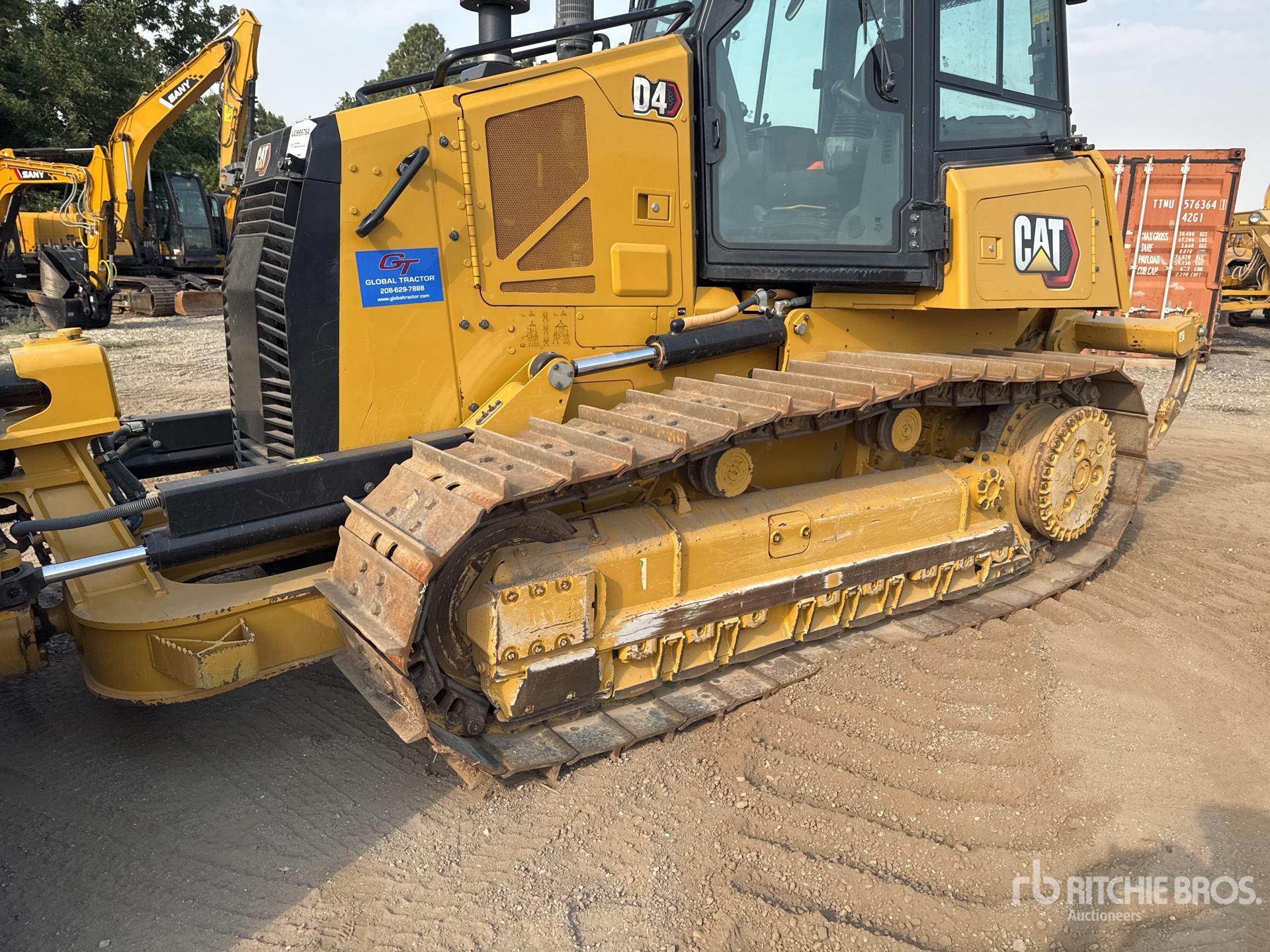 2022 Caterpillar D4