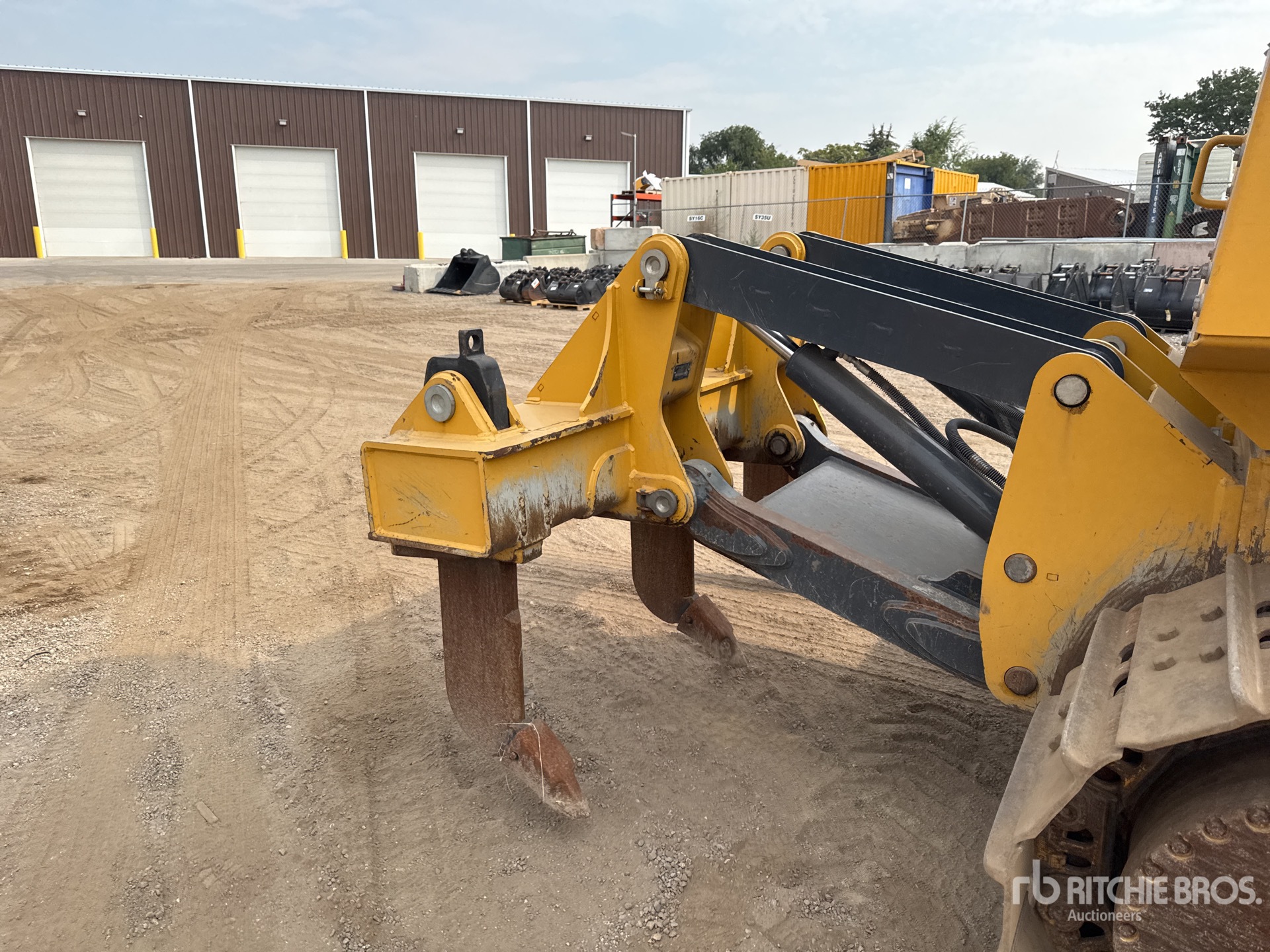 2021 John Deere 750L