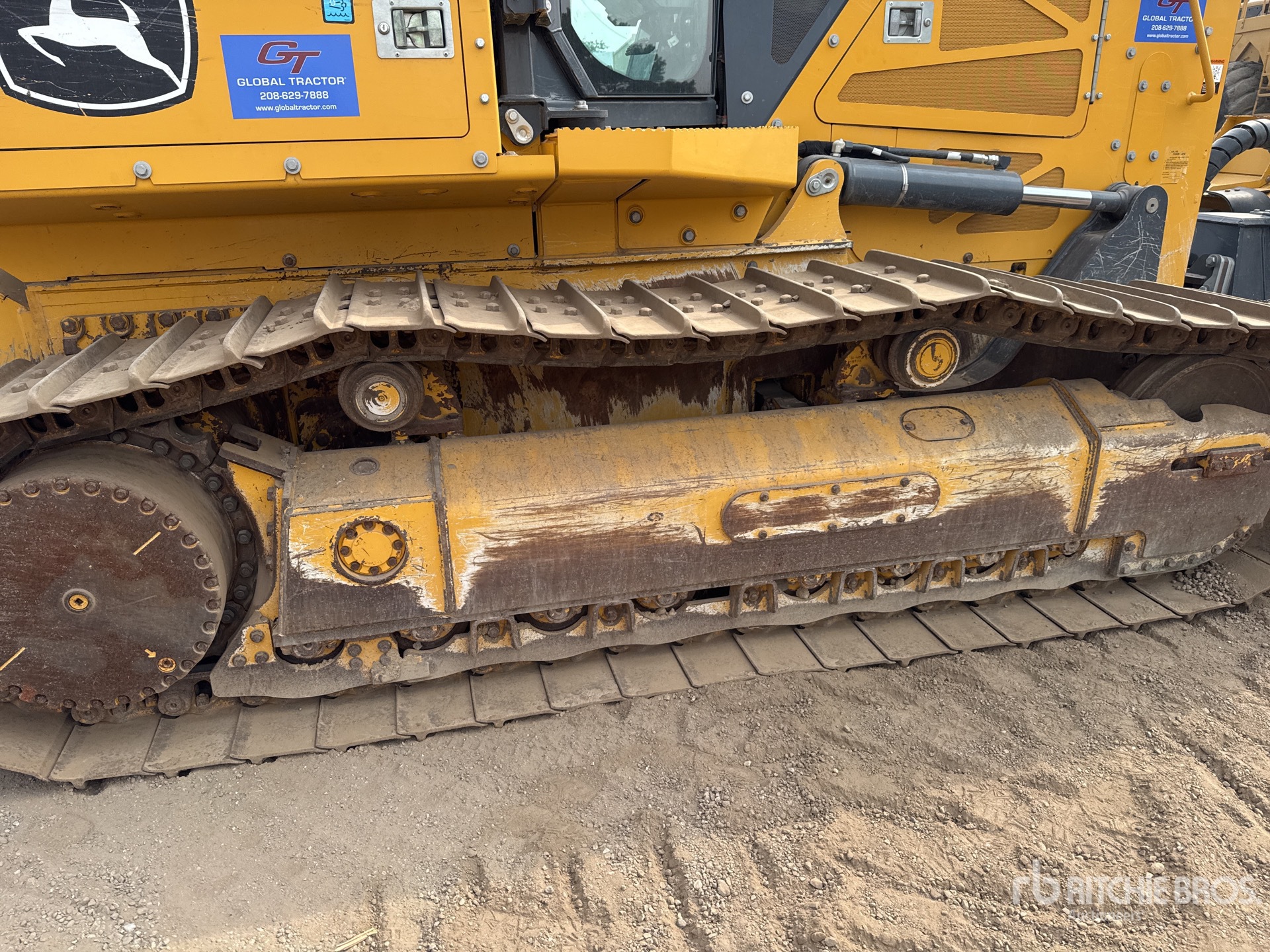 2021 John Deere 750L