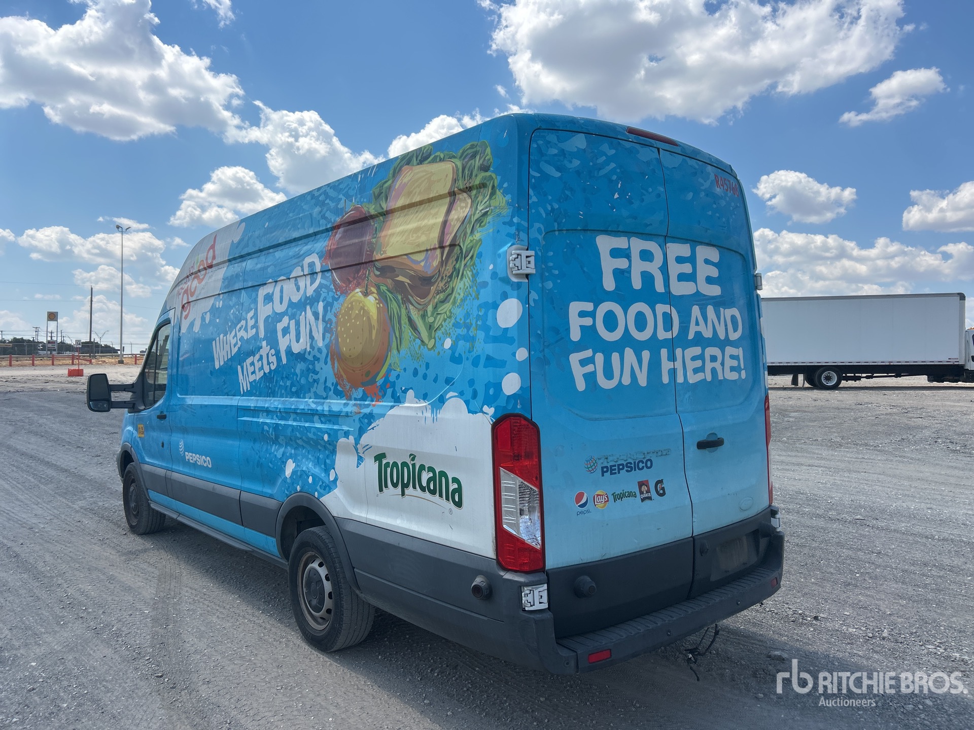 2017 Ford TRANSIT 250