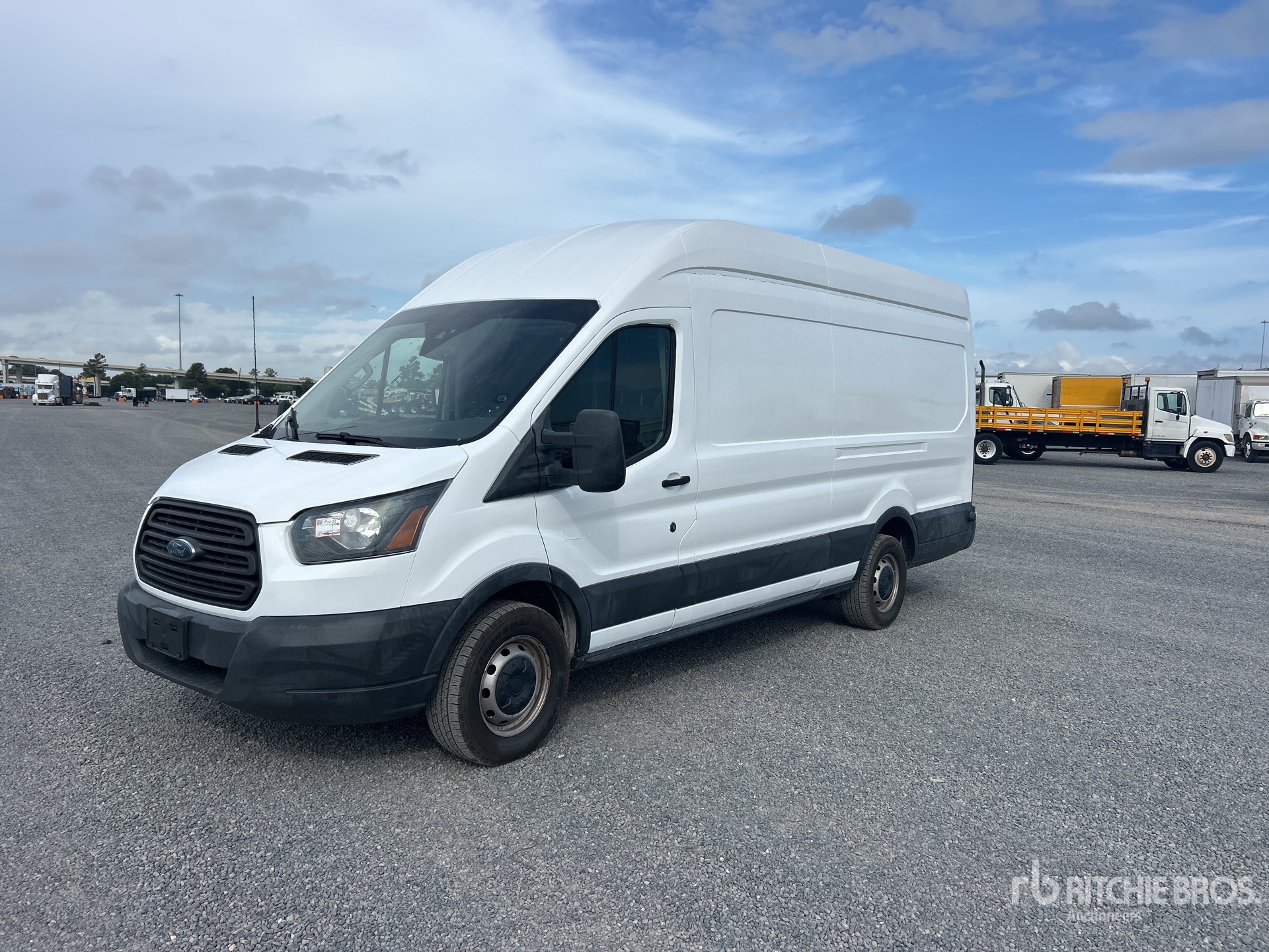 2017 Ford TRANSIT 250