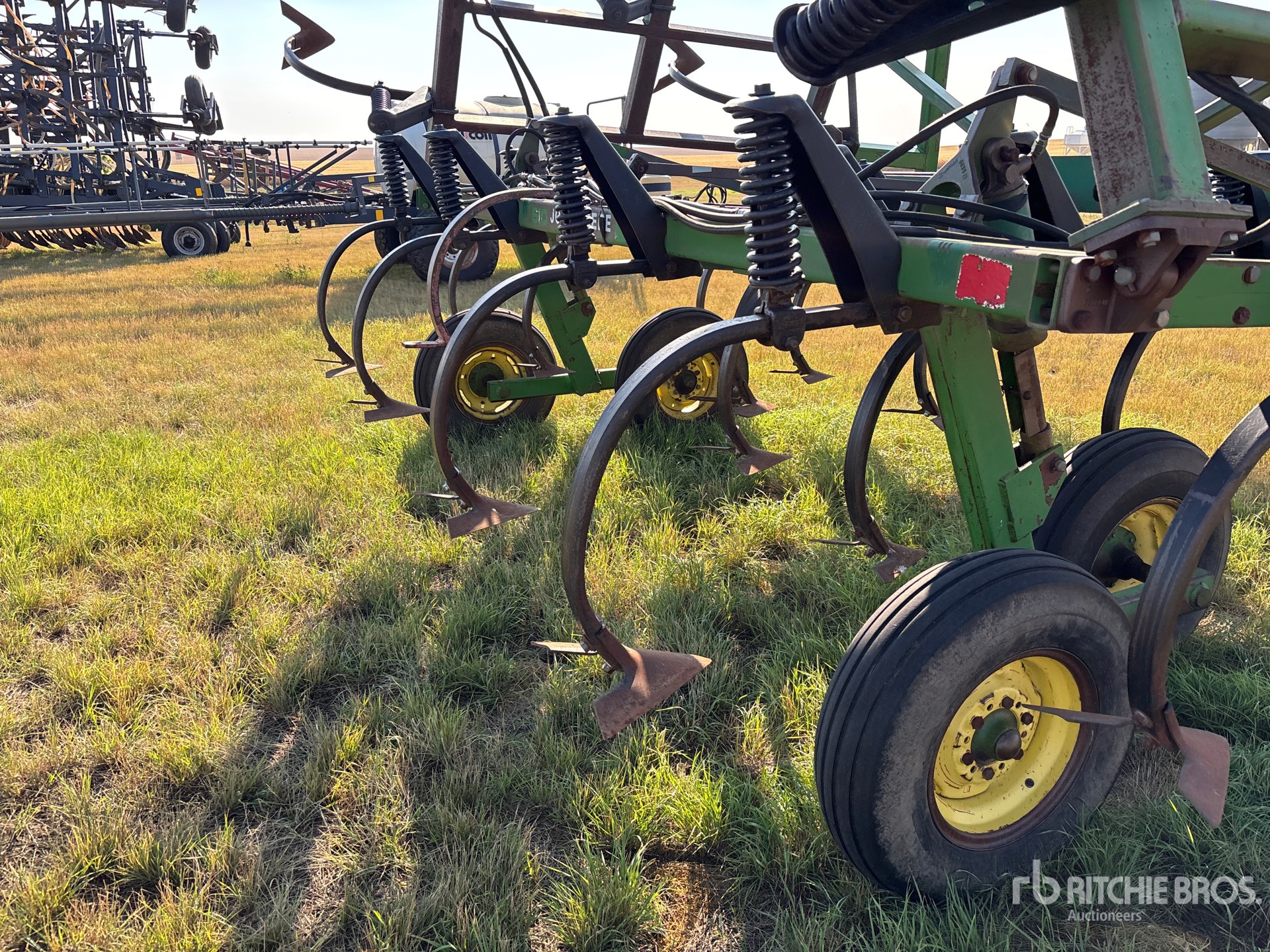 John Deere 1610
