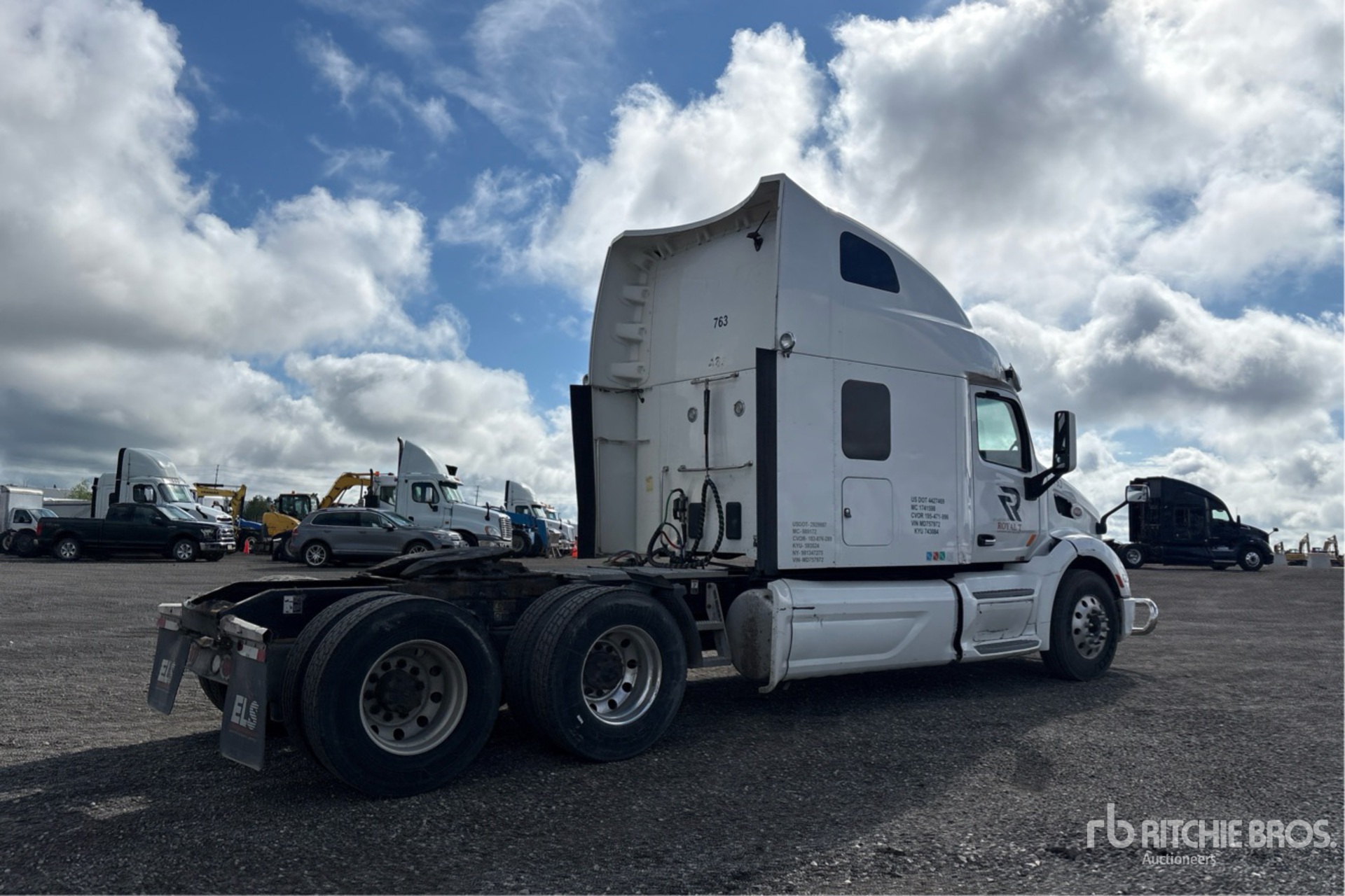 2021 Peterbilt 579