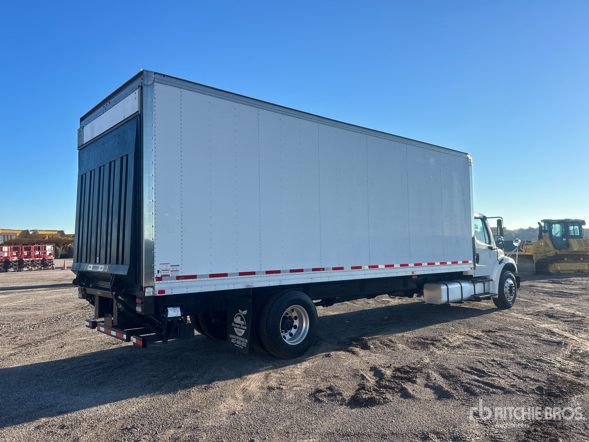 2018 Freightliner M2 106