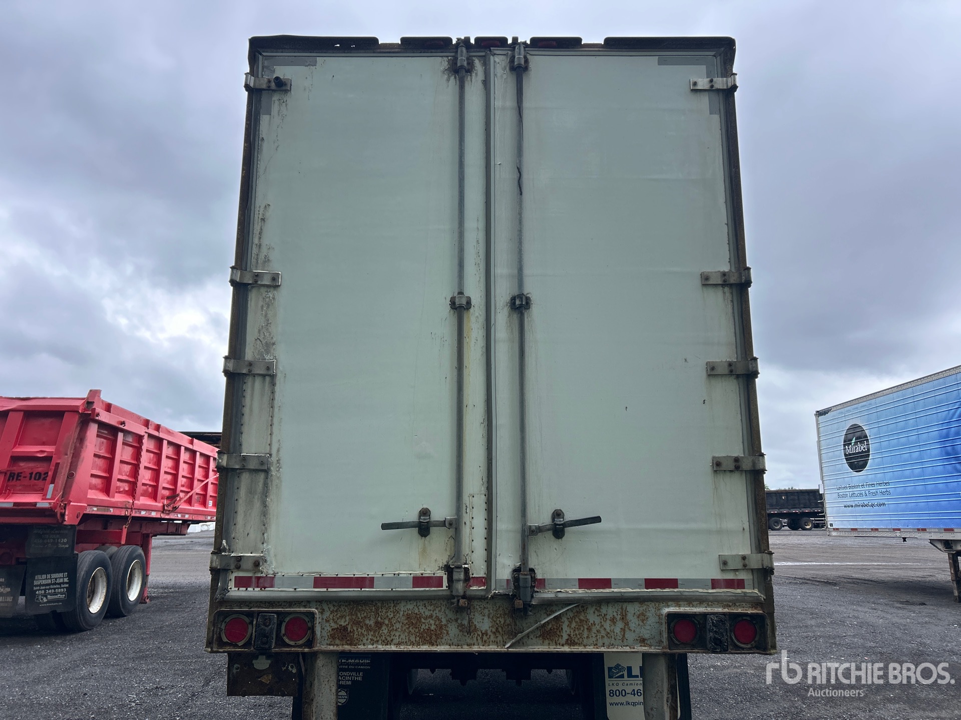 2004 Manac 53 FT X 102 IN T/A