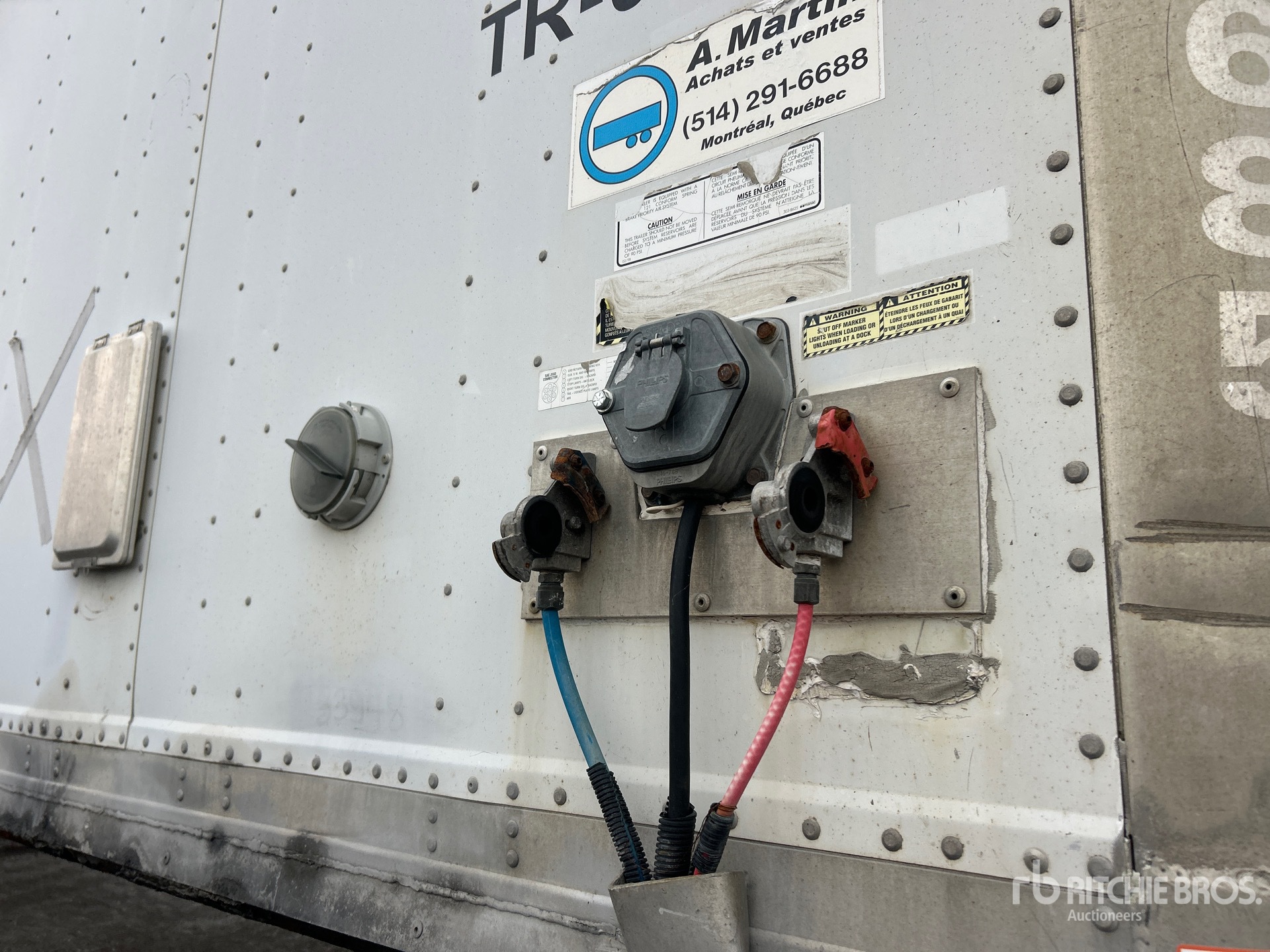 2004 Manac 53 FT X 102 IN T/A