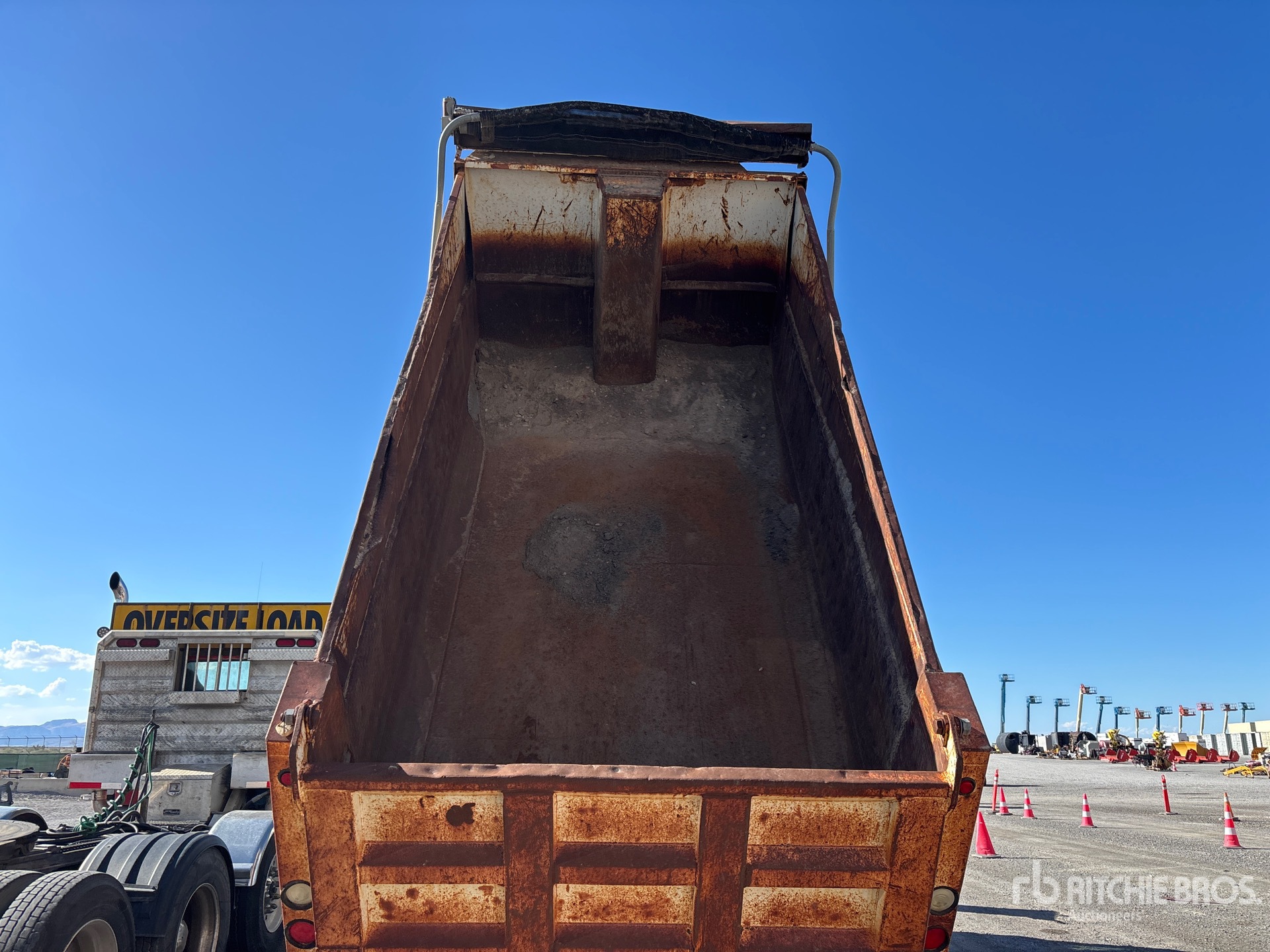 1996 International 2574