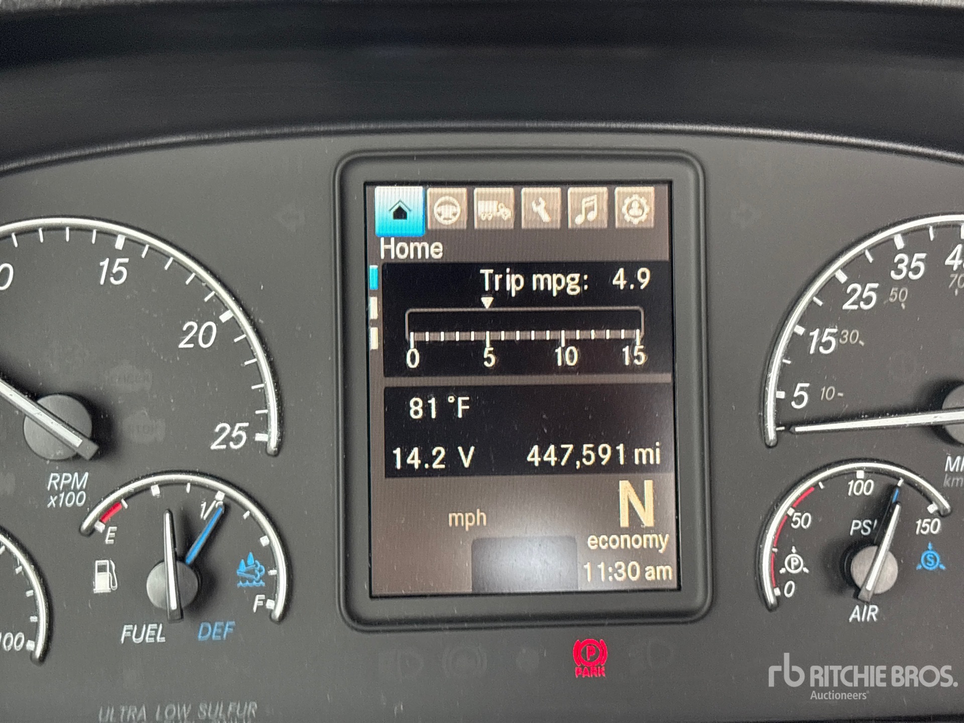 2019 Freightliner CASCADIA 126