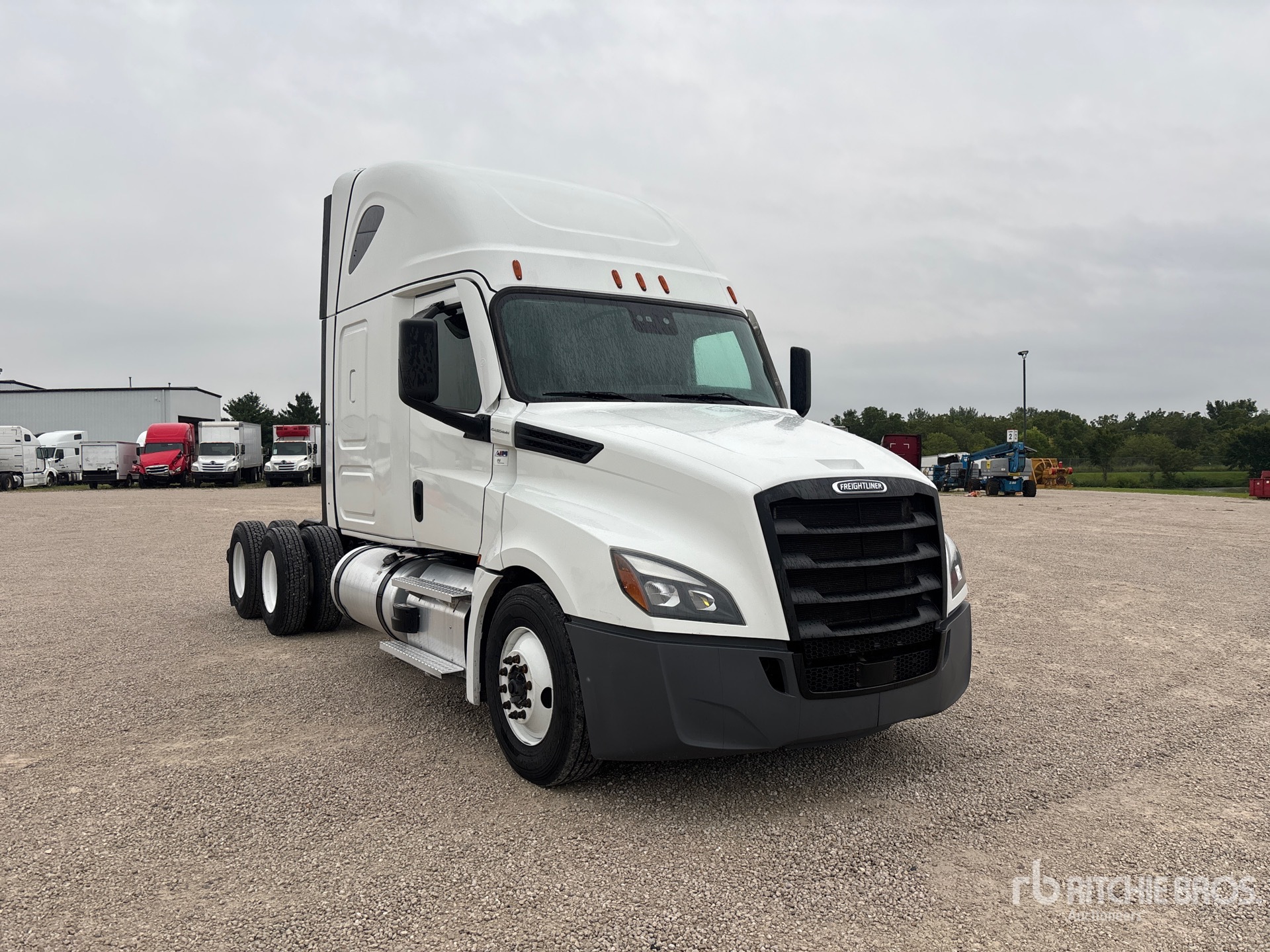 2023 Freightliner CASCADIA 126
