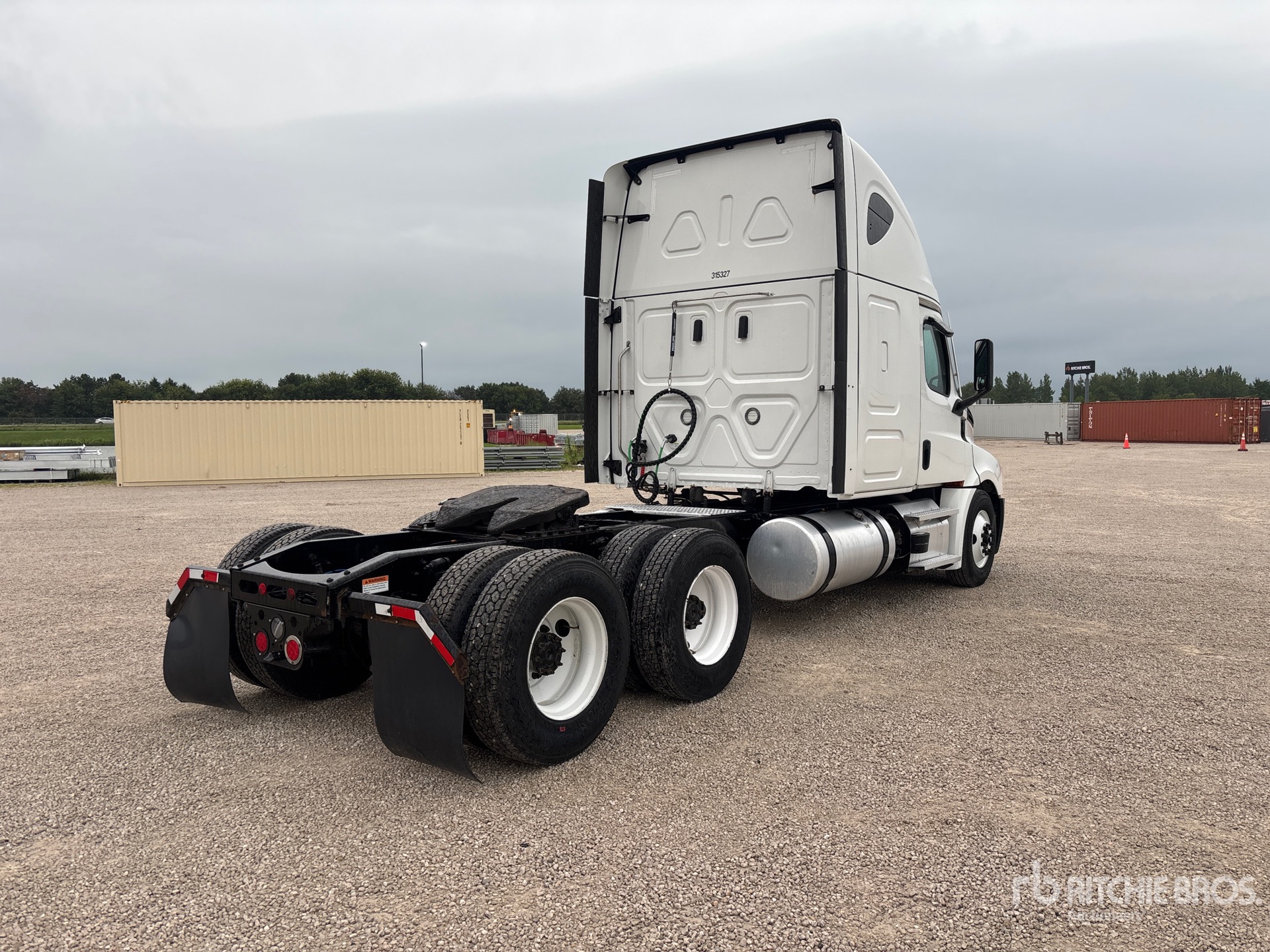 2023 Freightliner CASCADIA 126
