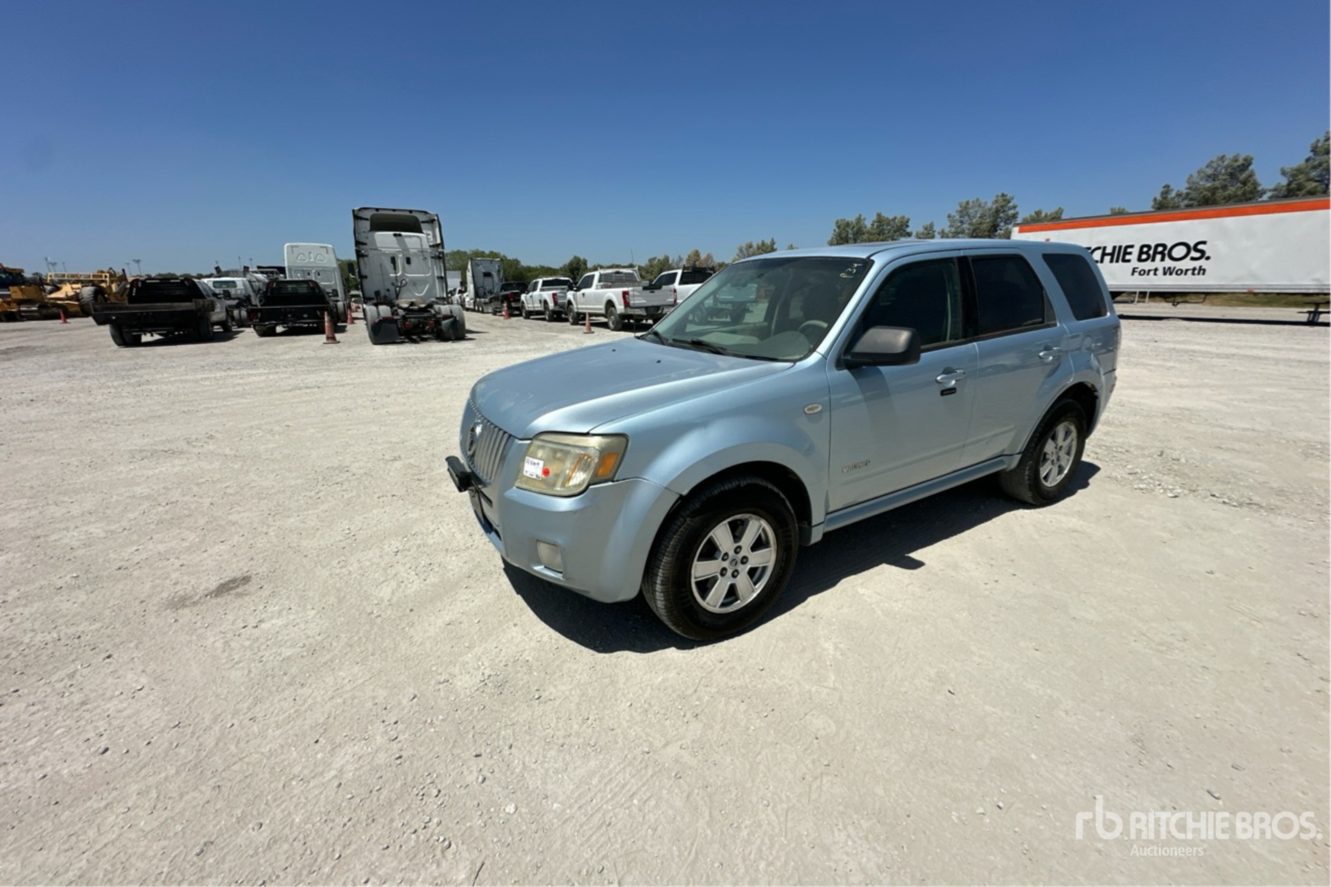 General Appearance with Picture, Left Front Corner