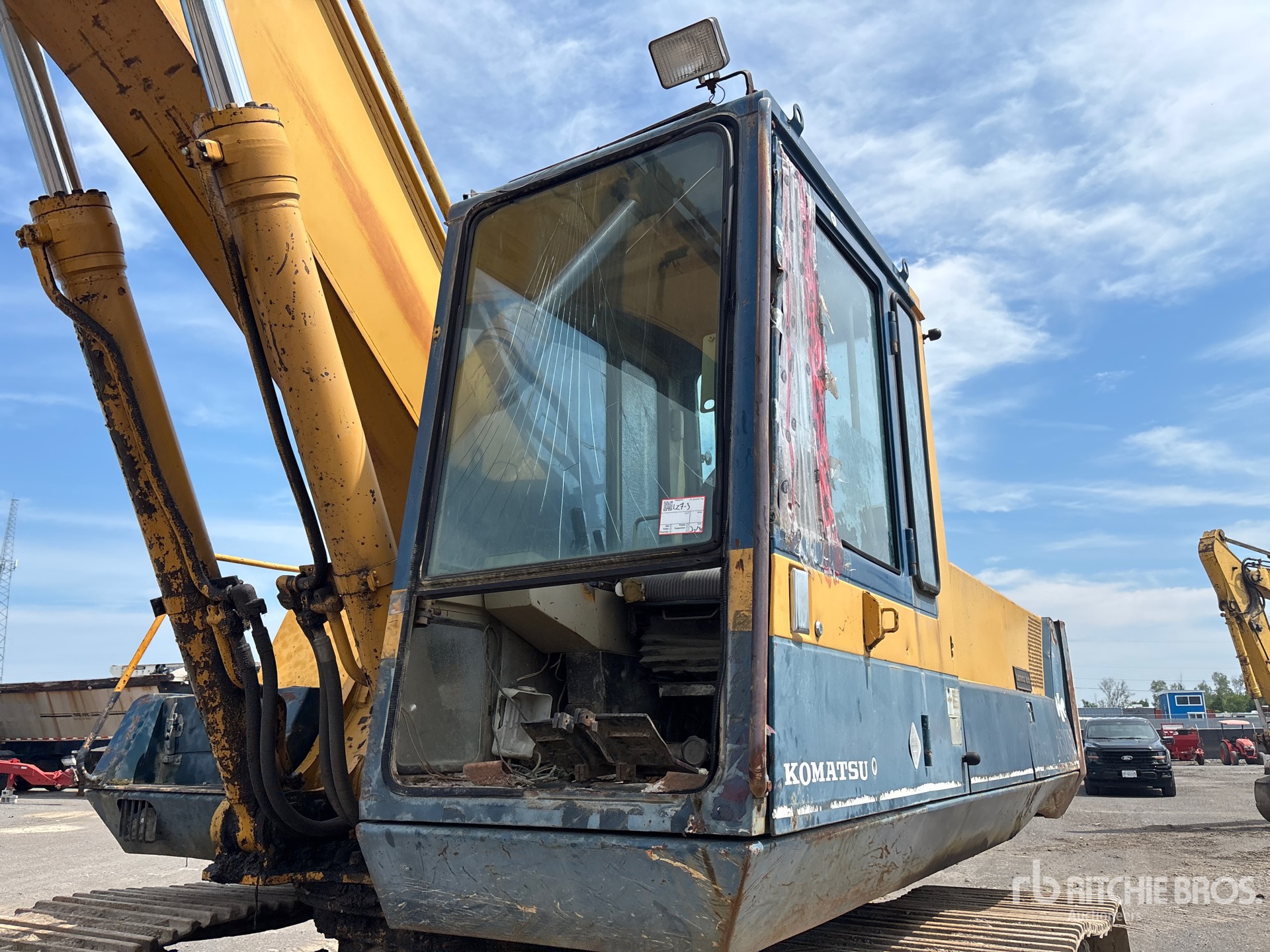 Komatsu PC300LC-3
