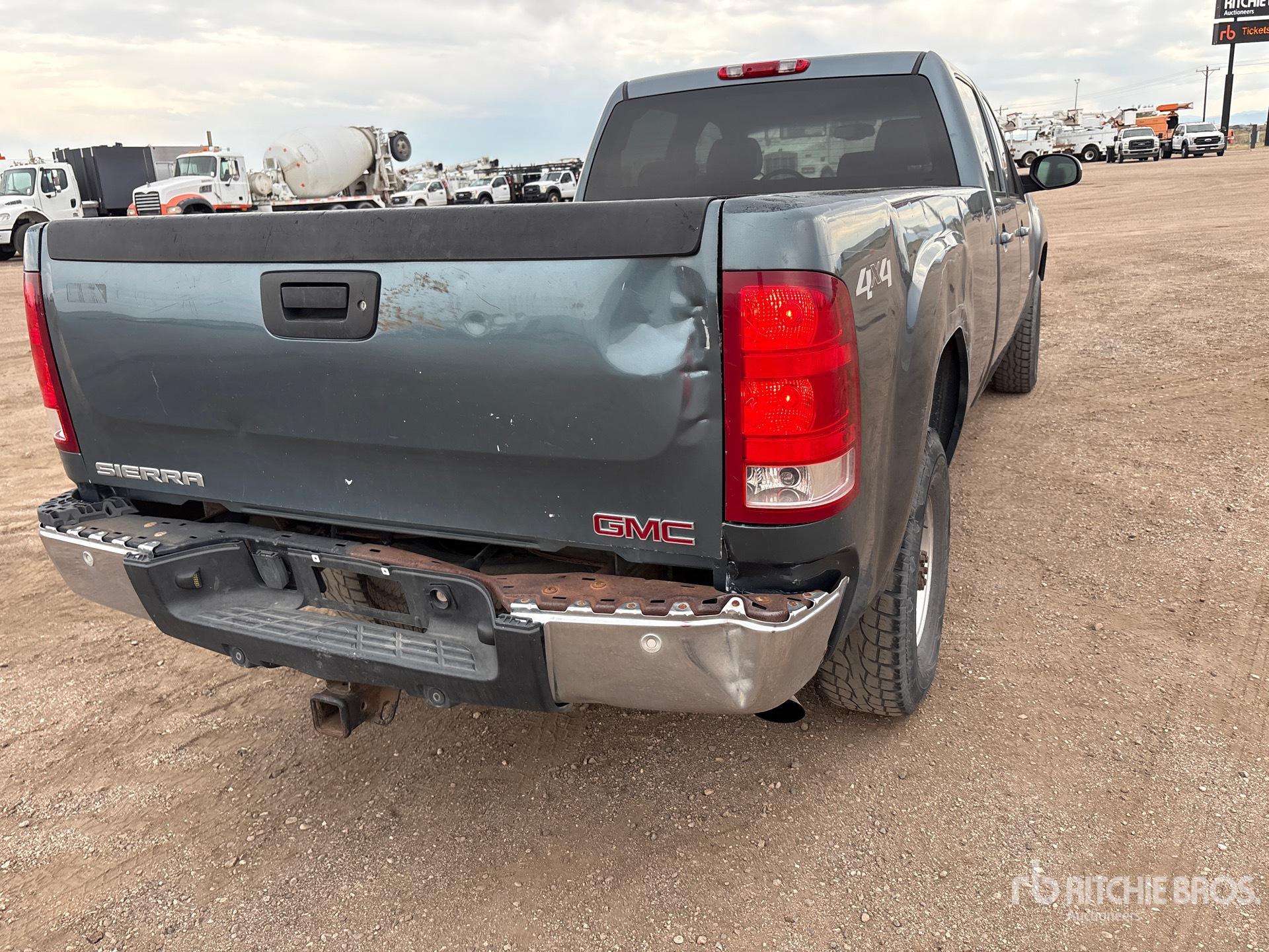 2009 GMC SIERRA