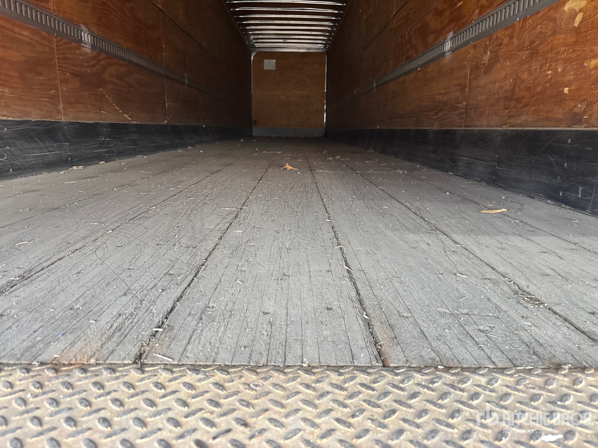 2000 Hyundai 53 FT T/A