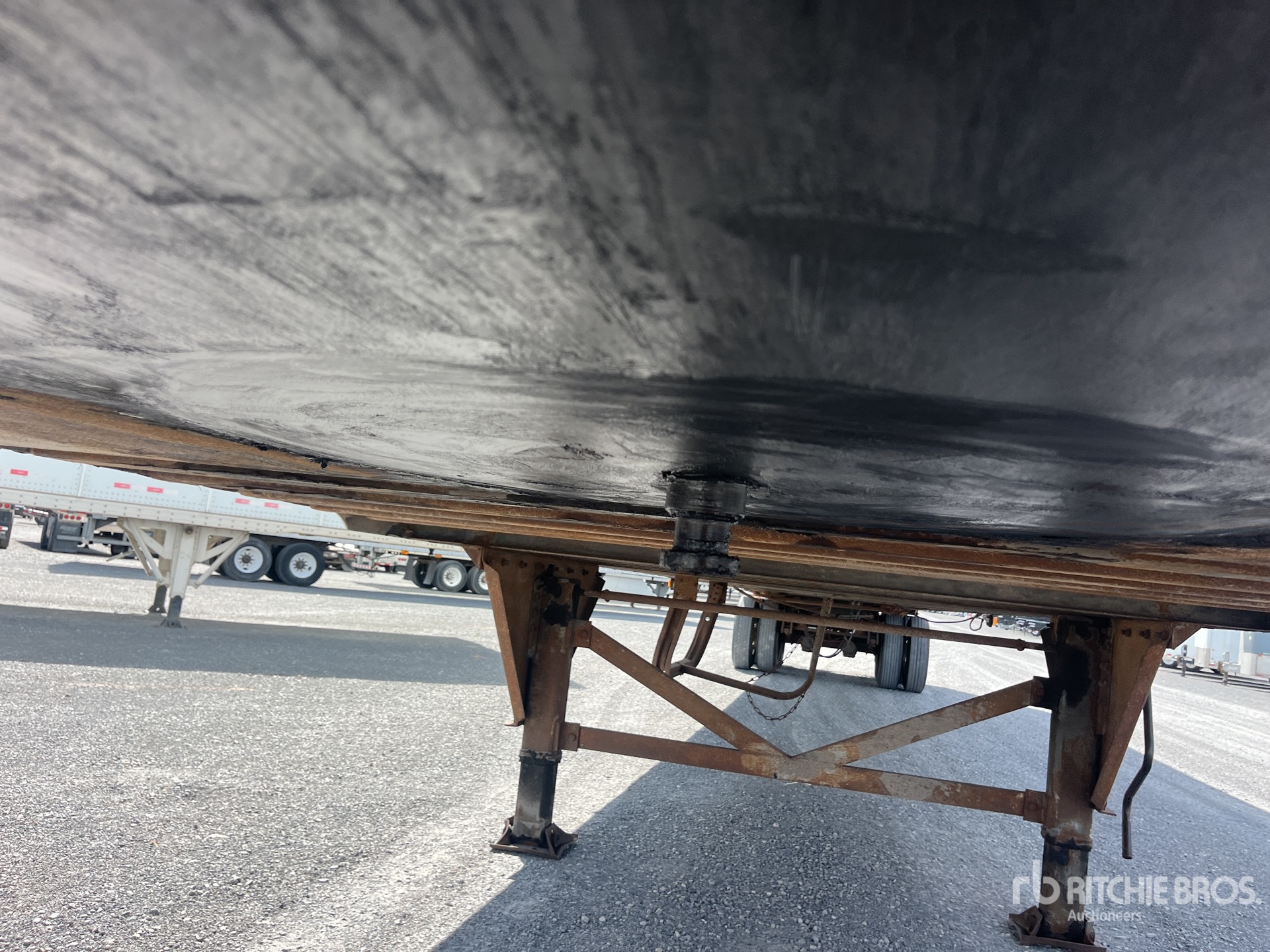 2000 Hyundai 53 FT X 102 IN T/A