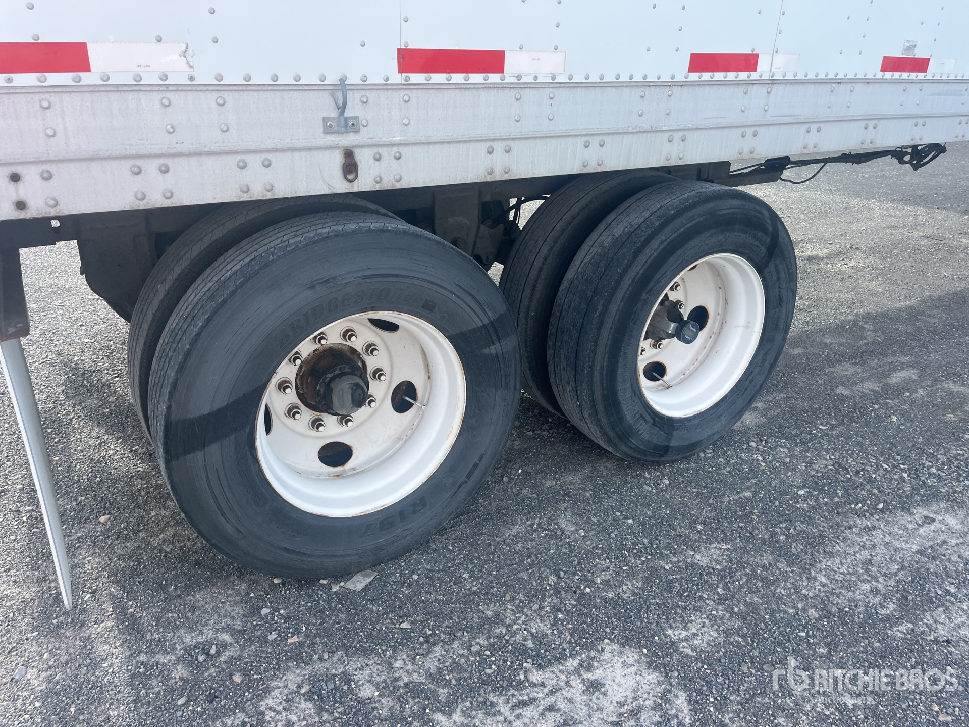 2005 Stoughton 53 FT X 102 IN T/A