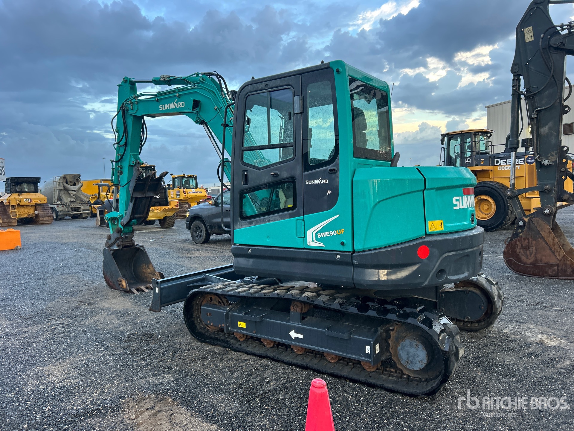 2021 Sunward SWF90UF