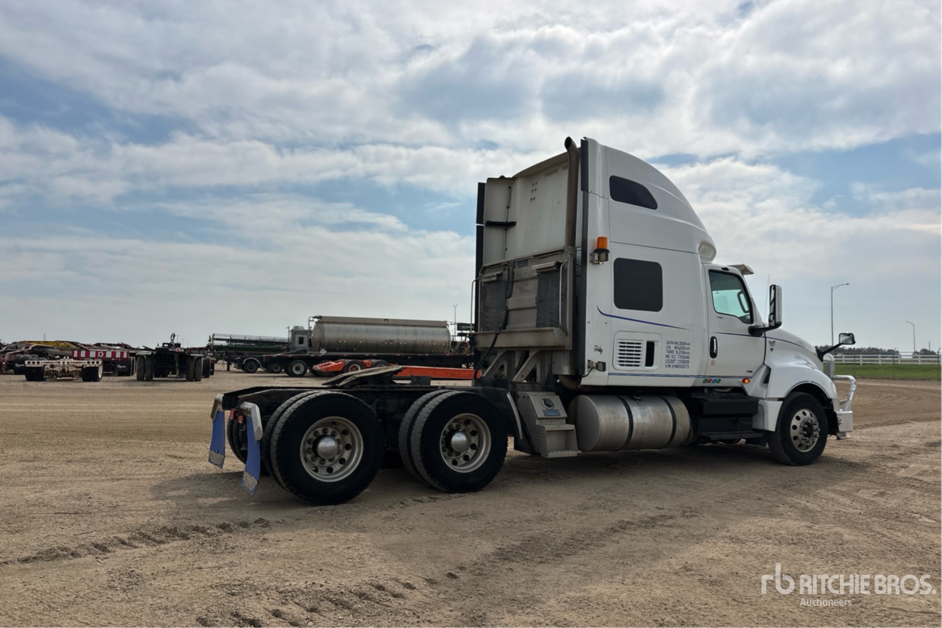 2019 International LT625