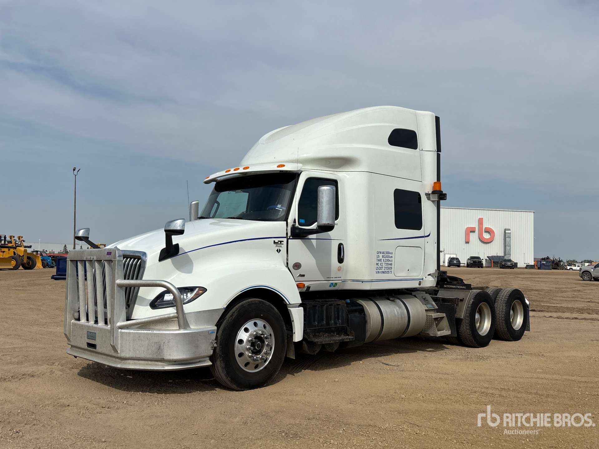 Photo of 2019 International LT625