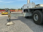 Crane Superstructure with Outrigger Beams