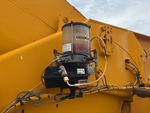 Underbody with Automatic Lube System