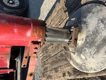 Crane Superstructure with Outrigger Cylinders