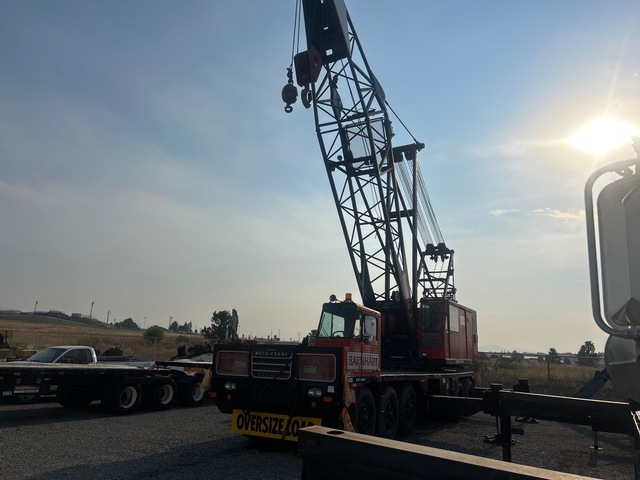 1973 Lorain MC-7125 125 ton 125 Ton Lattice-Boom Truck Crane