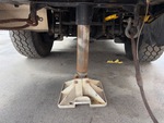 Hydraulics - Crane Carrier/Chassis with Cilindros Estabilizadores