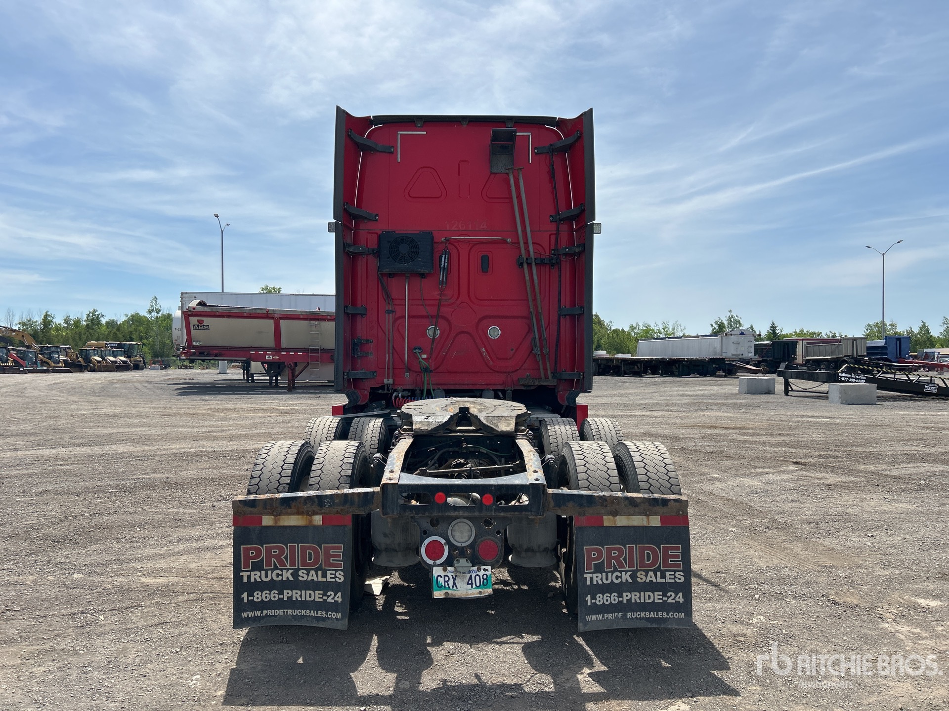 2020 Freightliner CASCADIA 126