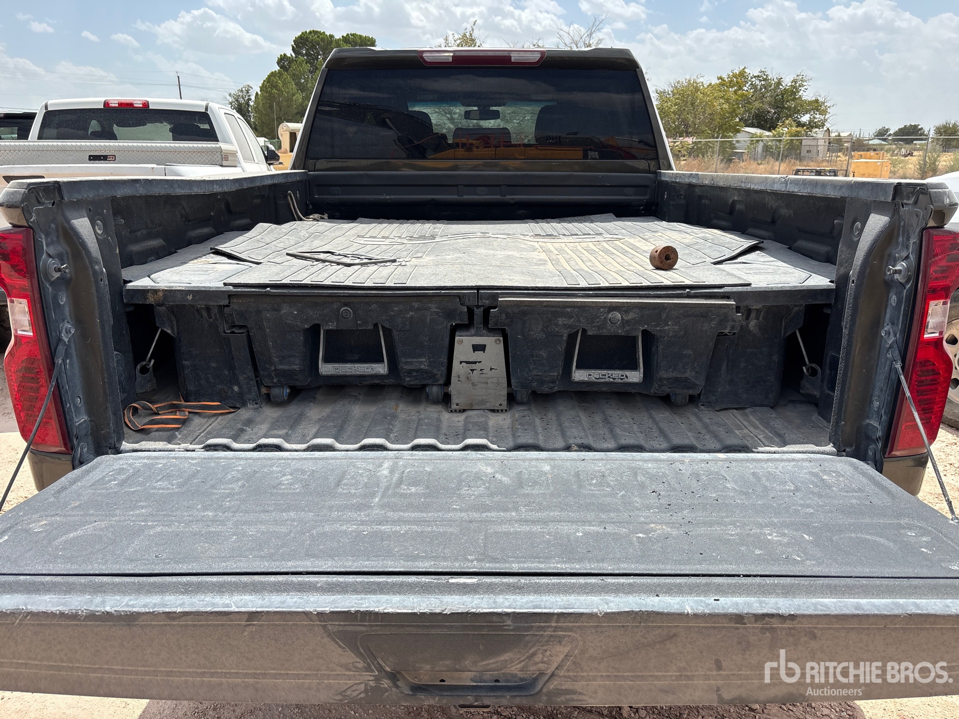 2023 Chevrolet SILVERADO 2500