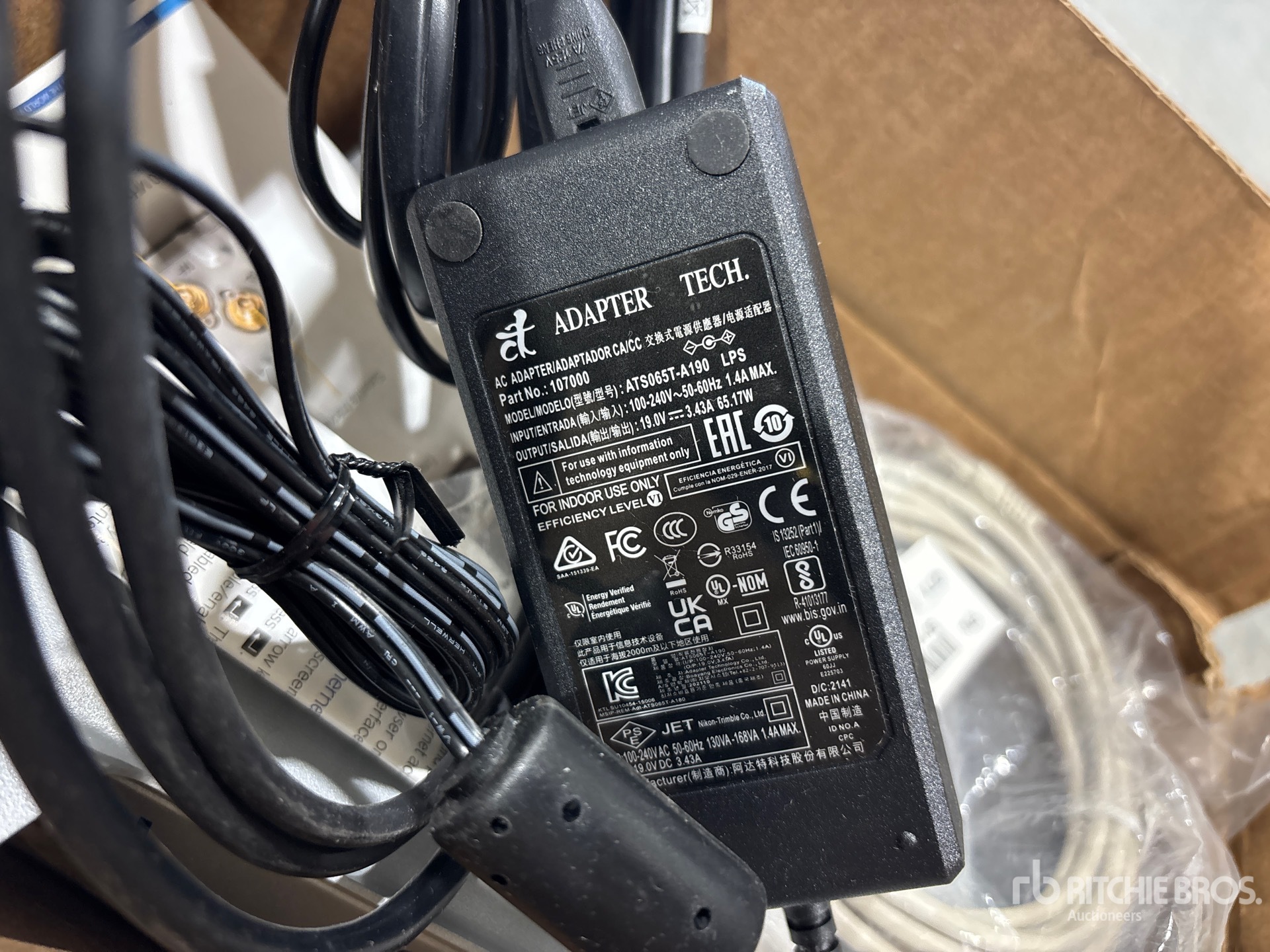 Trimble NET R9
