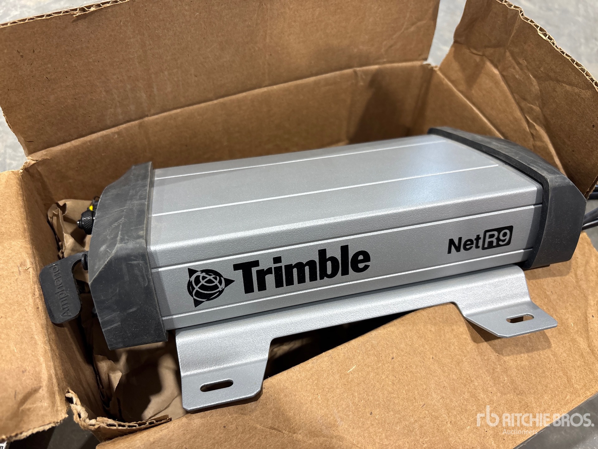 Trimble NET R9