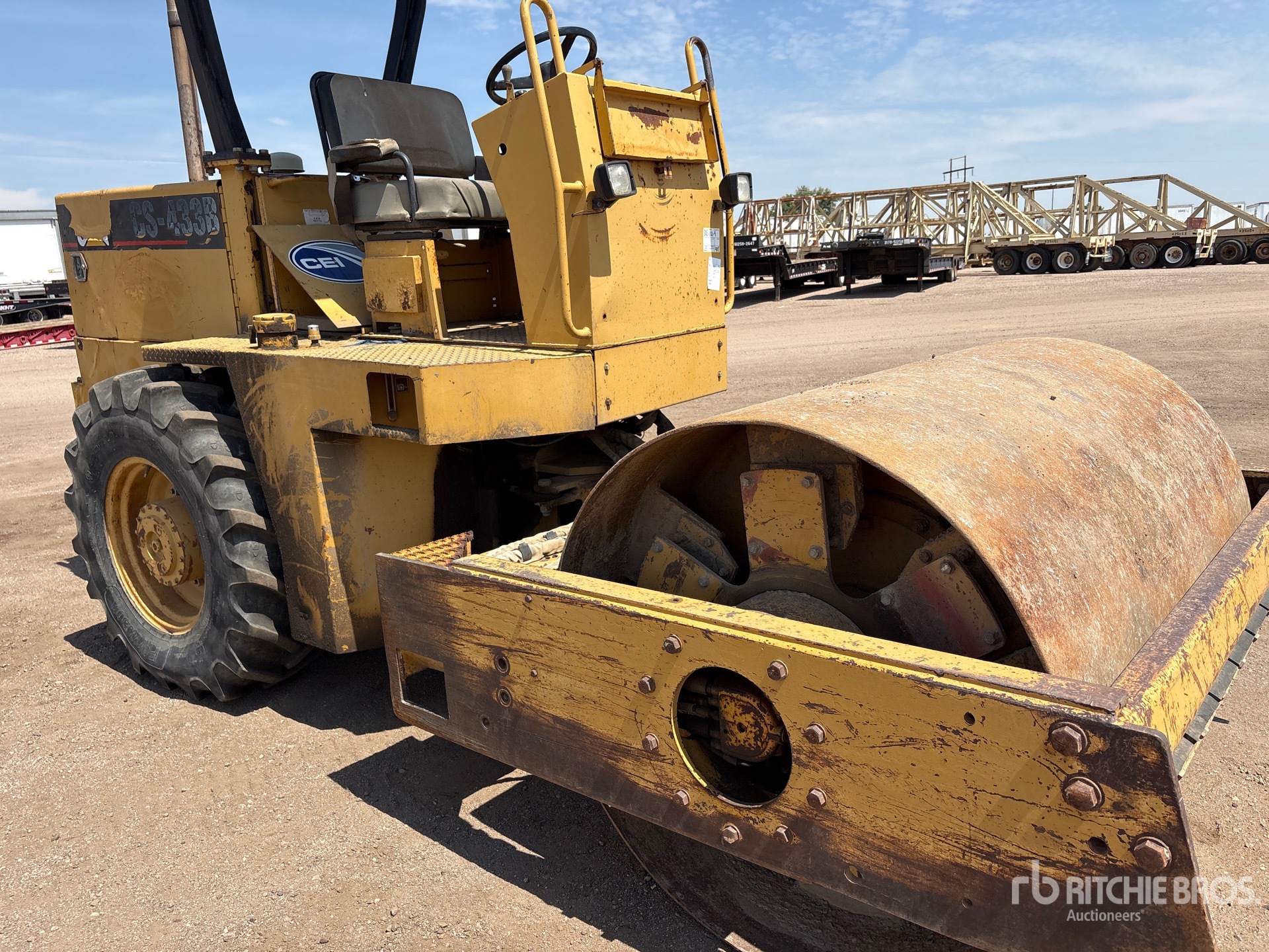 1994 Caterpillar CS-433B