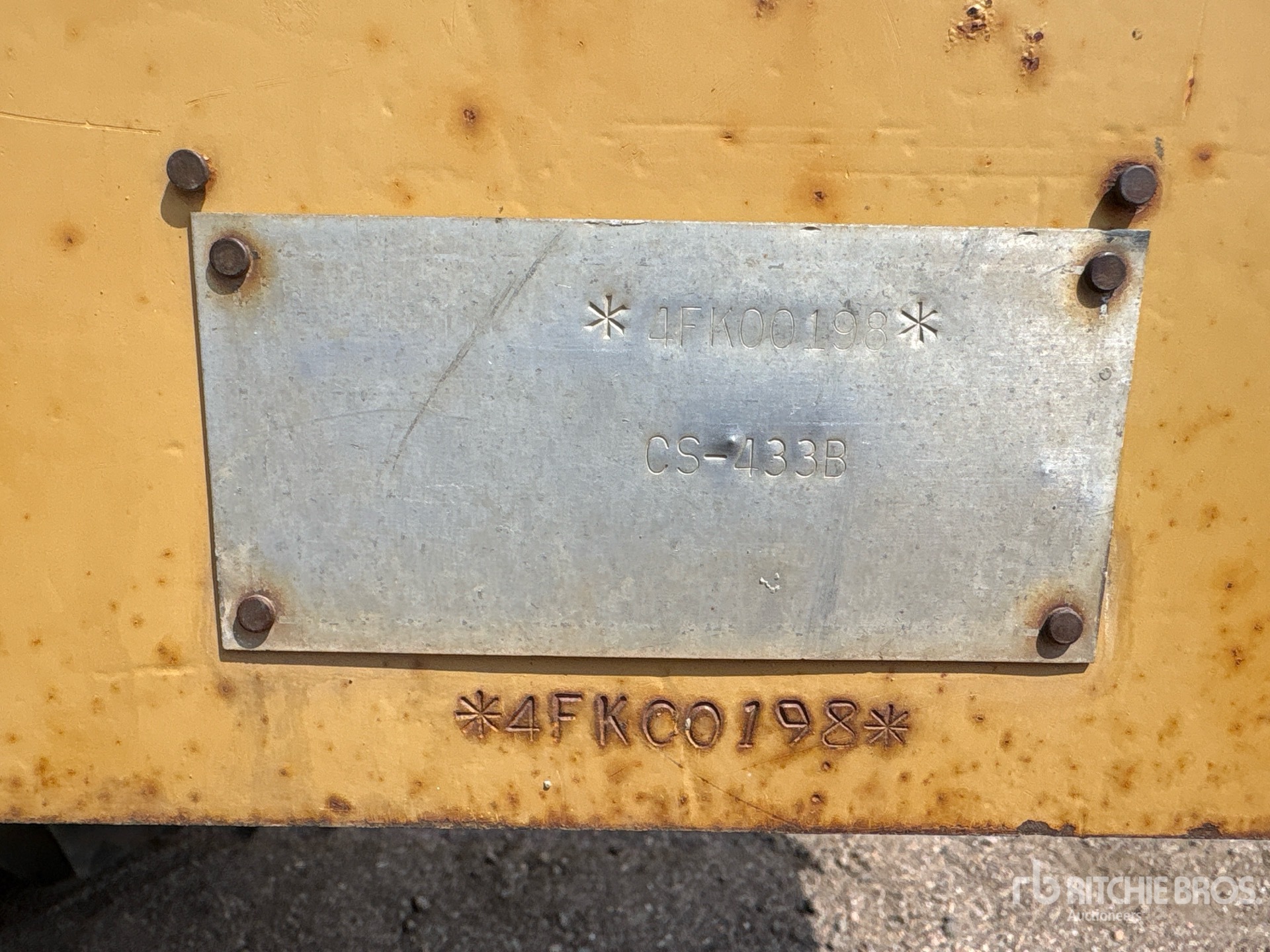 1994 Caterpillar CS-433B