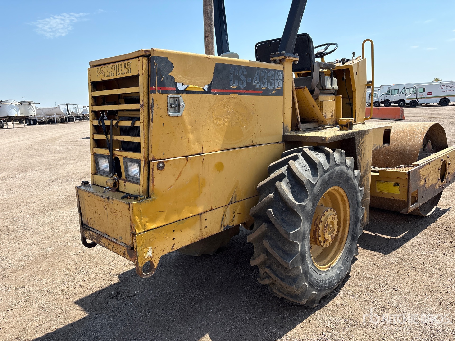 1994 Caterpillar CS-433B