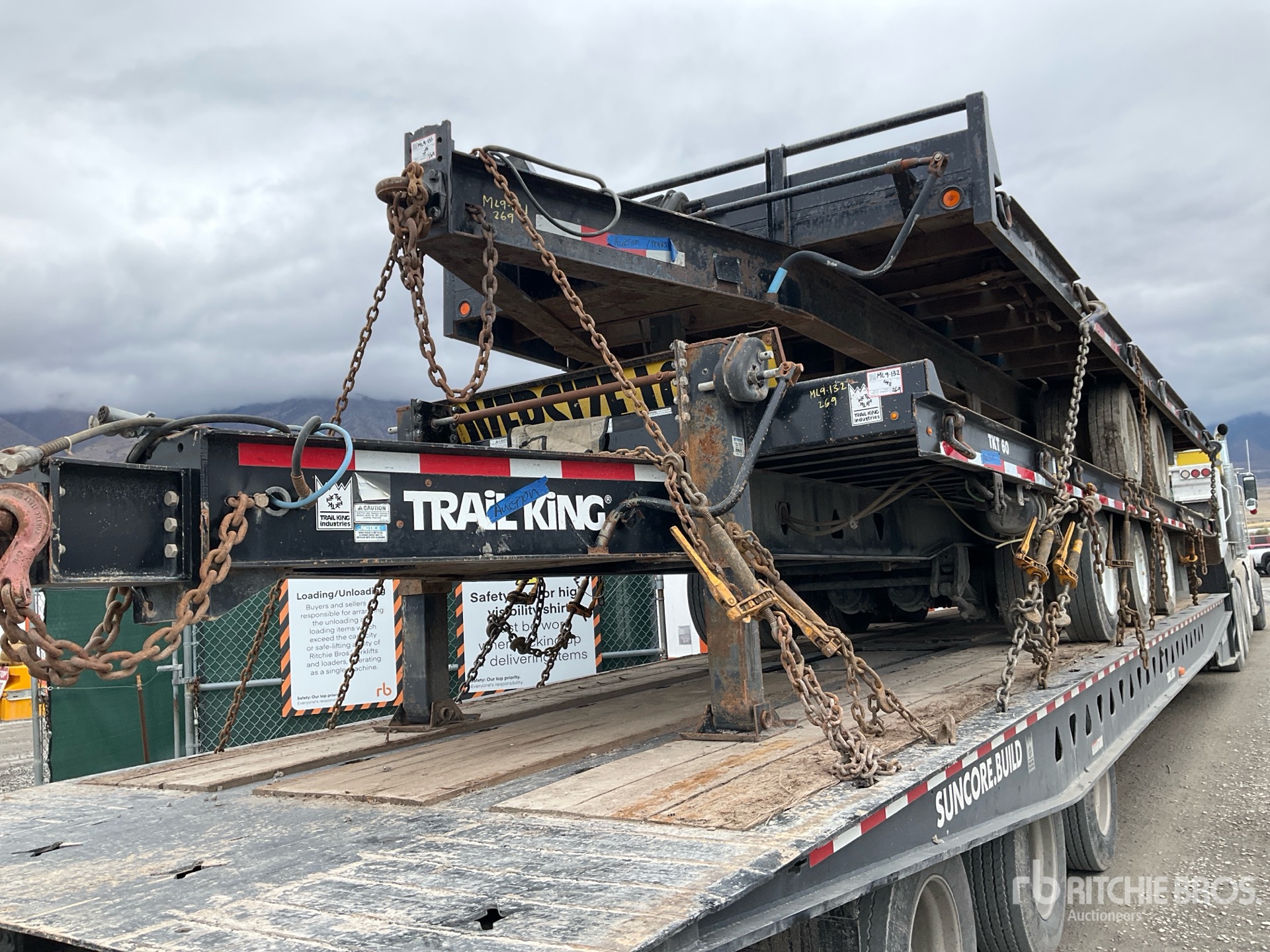 2020 Trail King TKT60LP