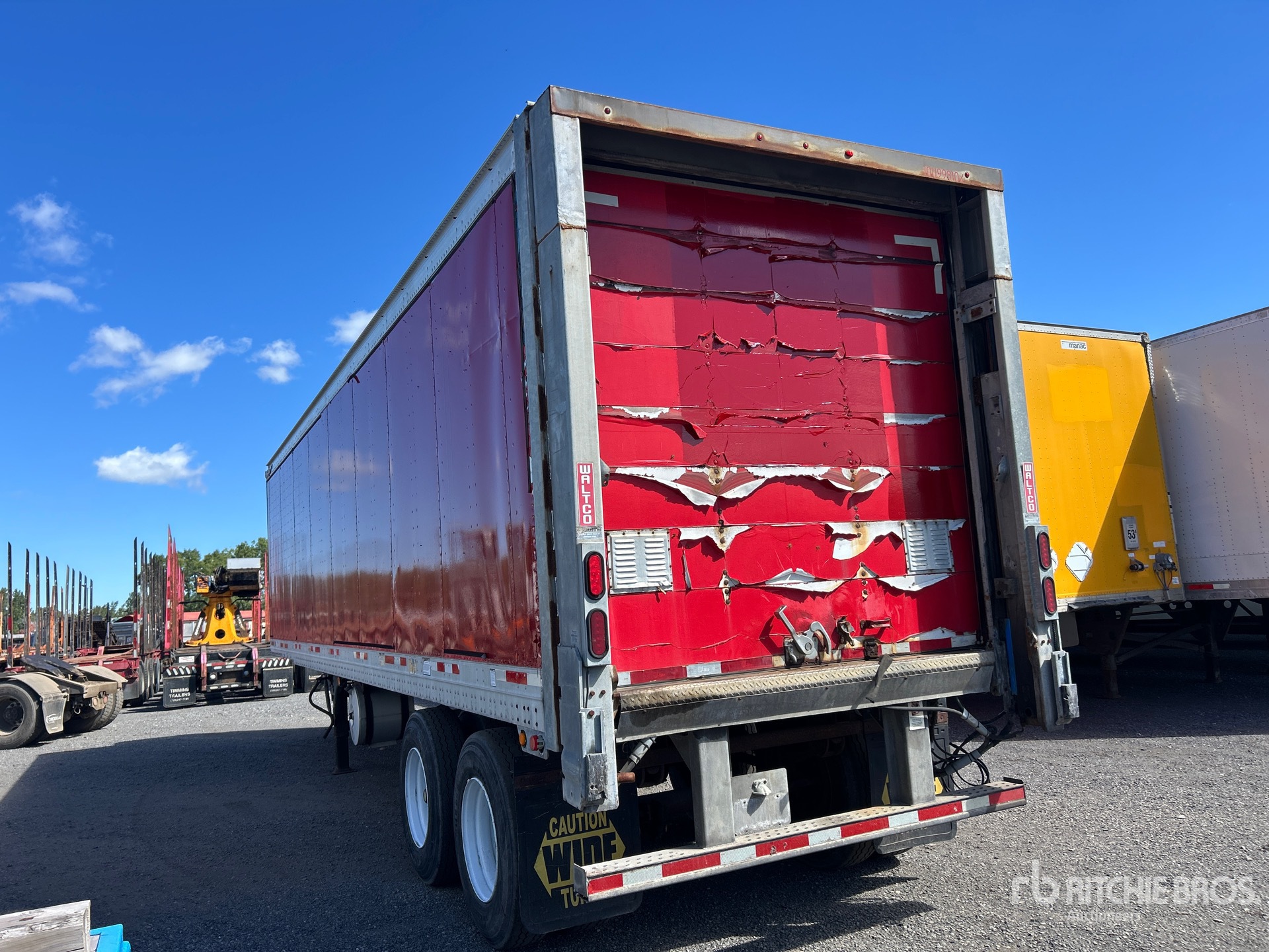 2010 Great Dane 35 FT X 102 IN T/A HEATED