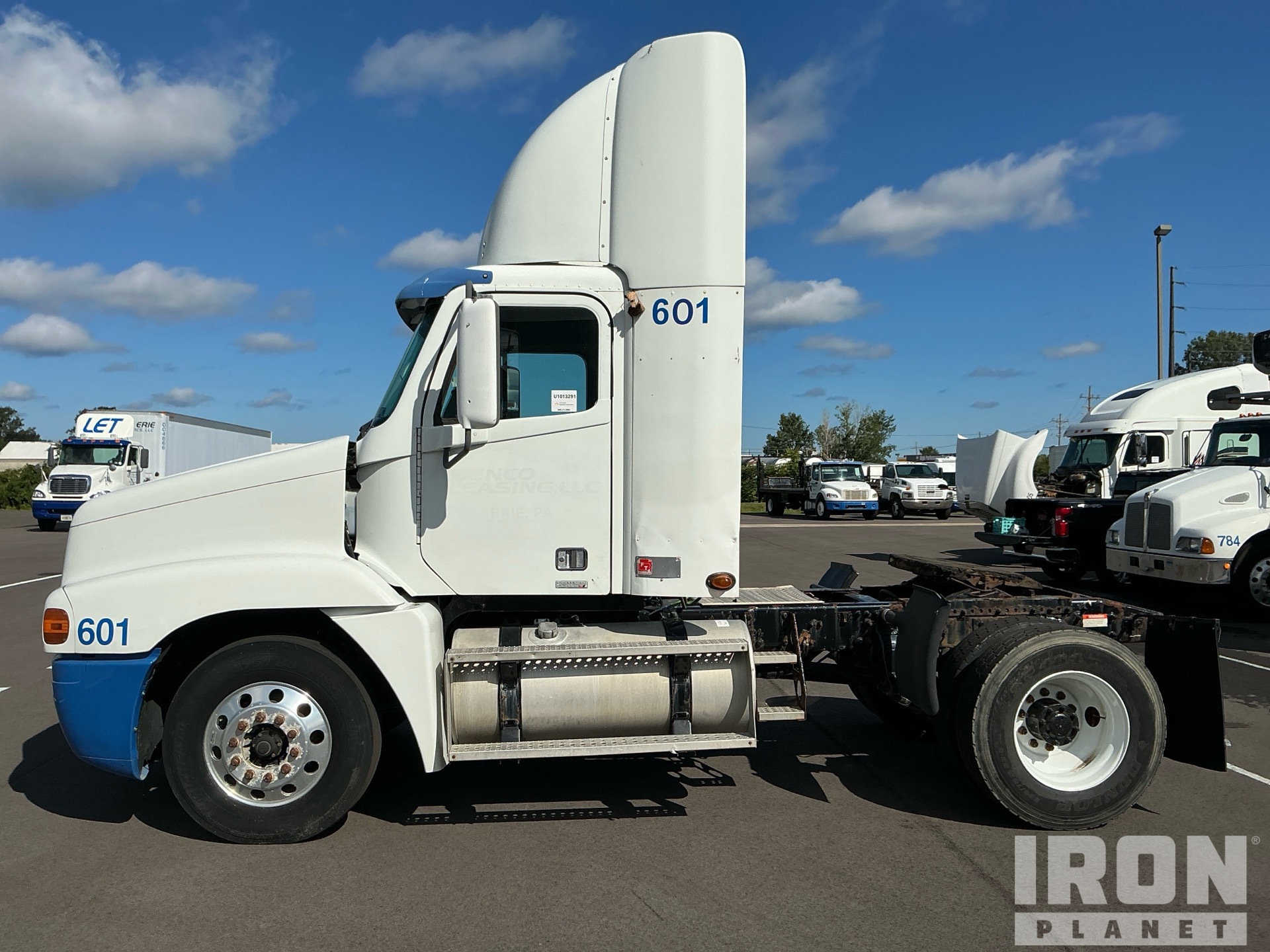 2000 Freightliner COLUMBIA 120