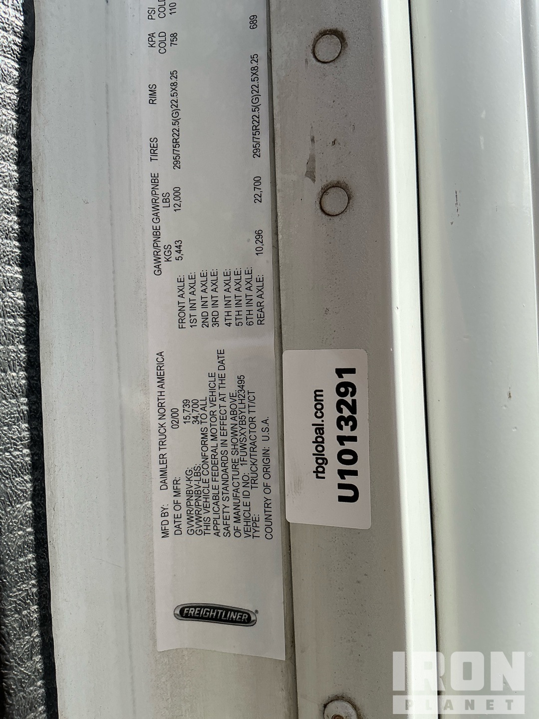 2000 Freightliner COLUMBIA 120