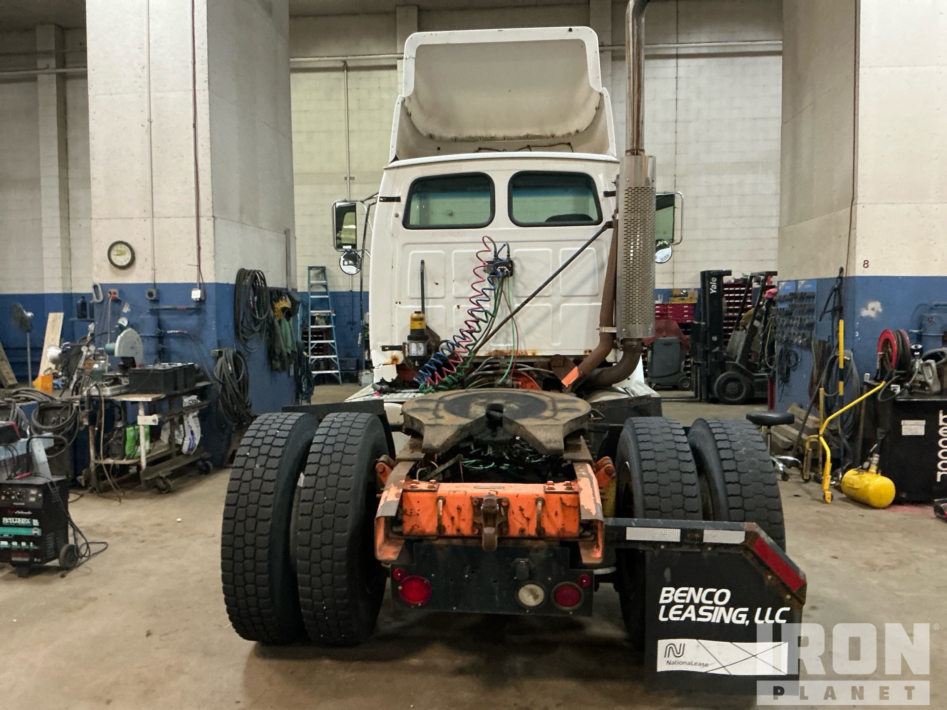 2001 Sterling A9500