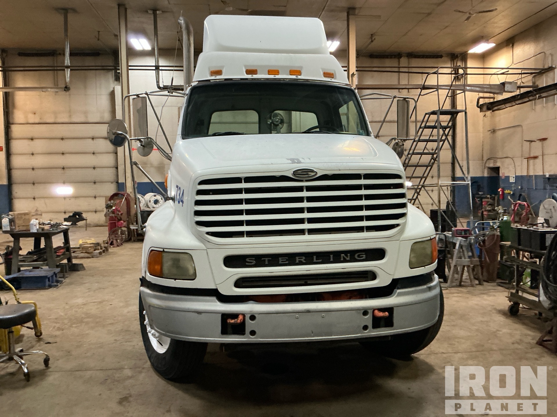 2001 Sterling A9500