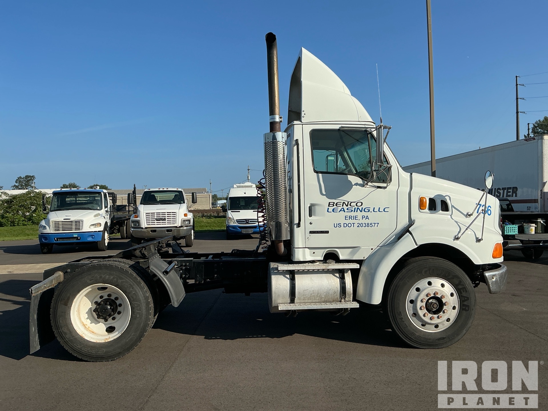 2001 Sterling L9501