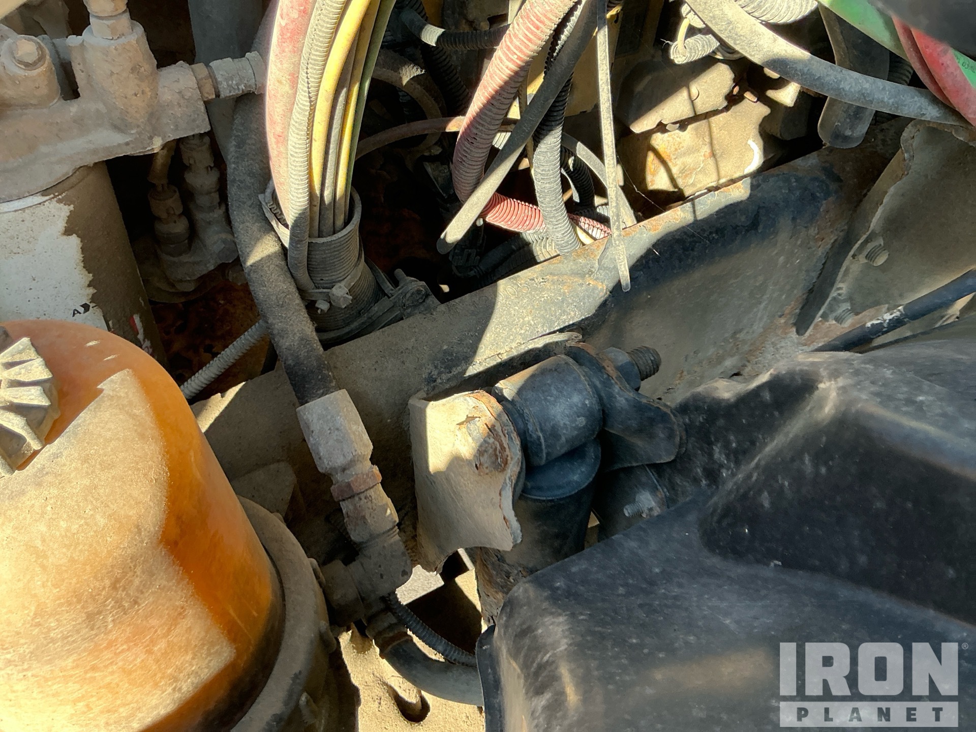 2001 Freightliner COLUMBIA 120