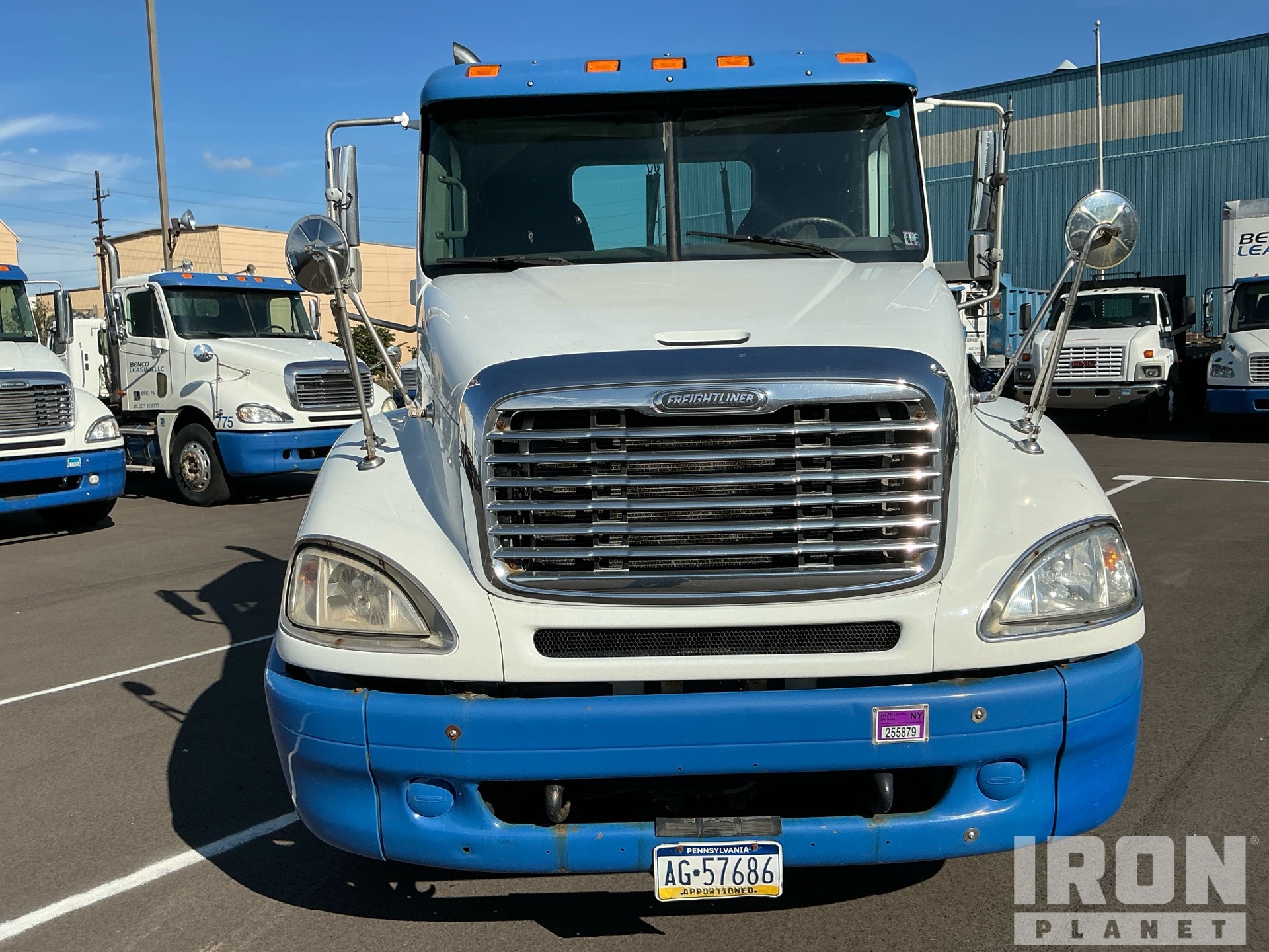 2001 Freightliner COLUMBIA 120