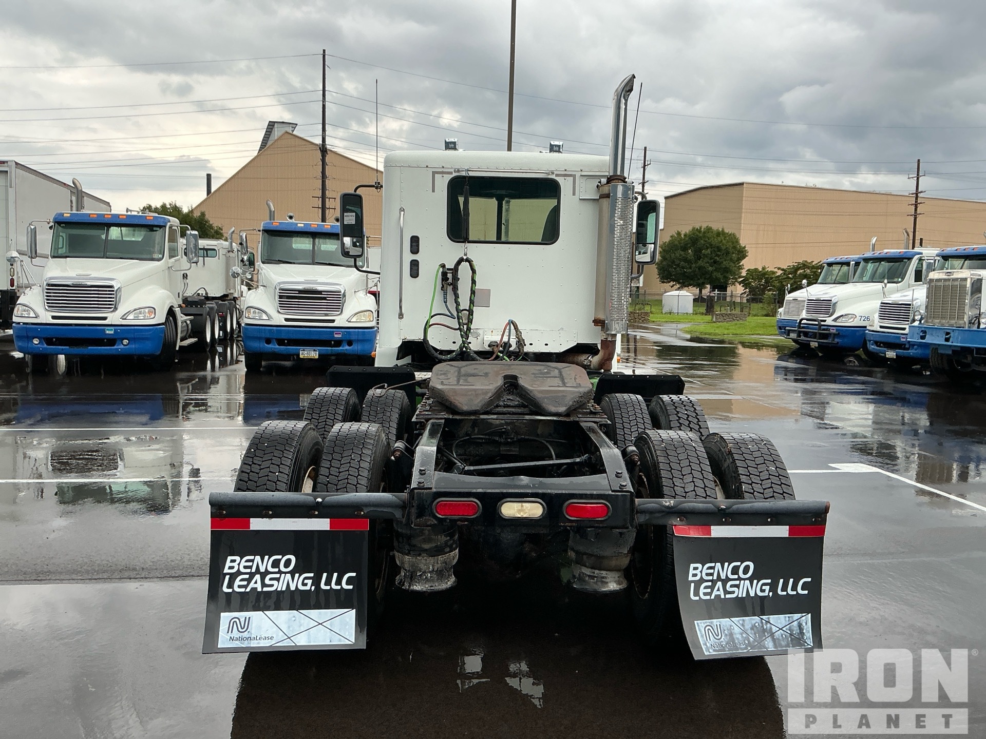 2005 Freightliner COLUMBIA 120