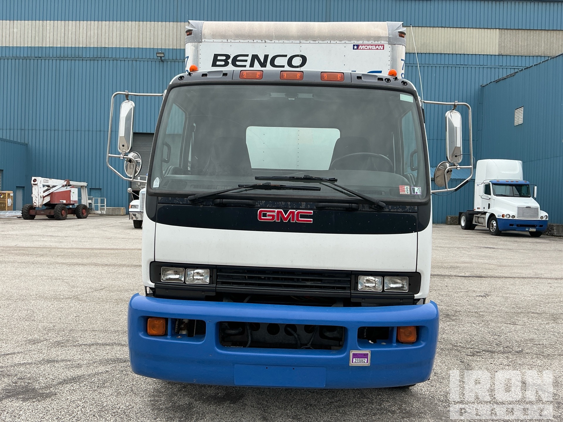 2007 GMC T7500