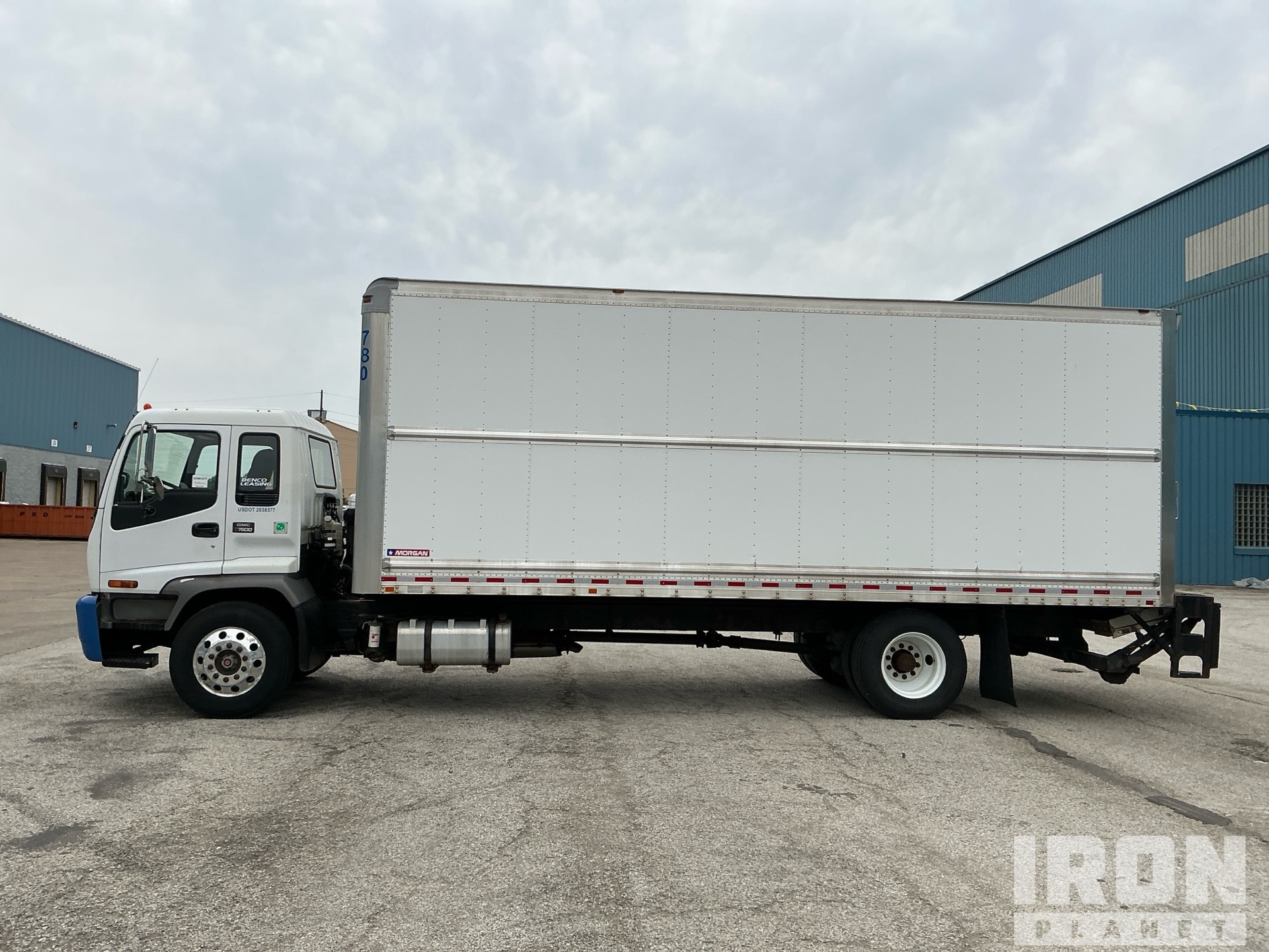 2007 GMC T7500